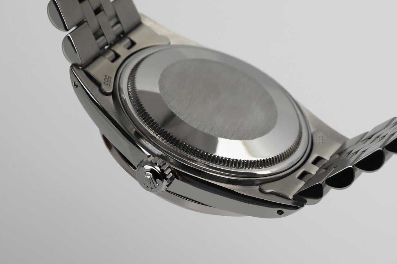 Rolex Montre Oyster Perpetual Datejust à cadran gris foncé avec lunette en diamant 16014 en vente 3