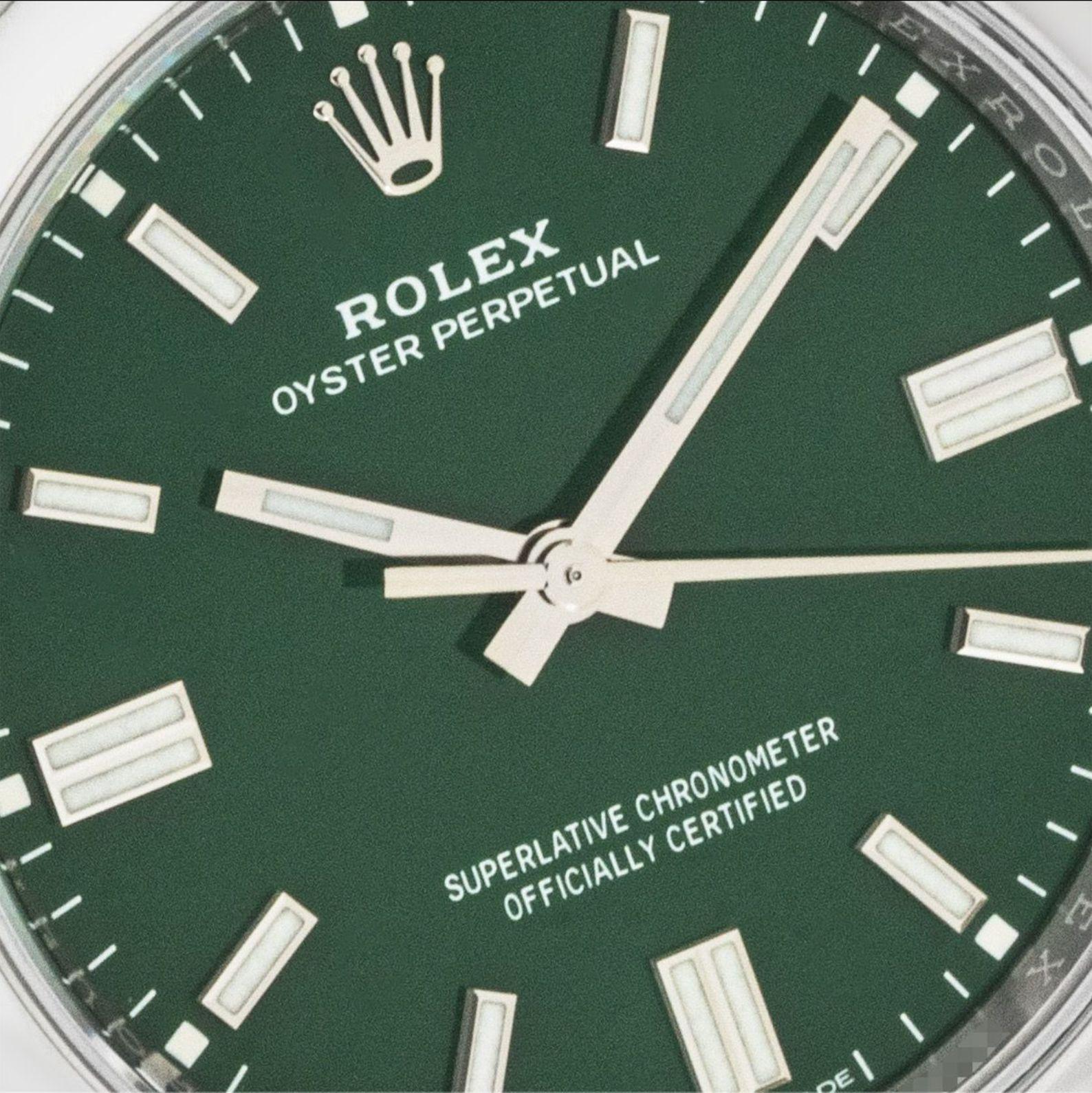 Rolex Oyster Perpetual 36mm Green Dial 126000 In Excellent Condition In London, GB