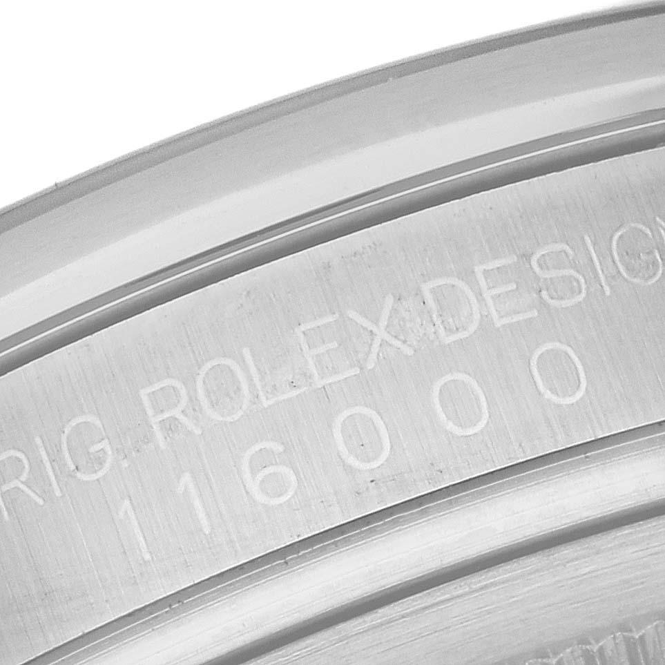 Rolex Oyster Perpetual 36mm avec cadran argenté pour hommes 116000 en vente 2
