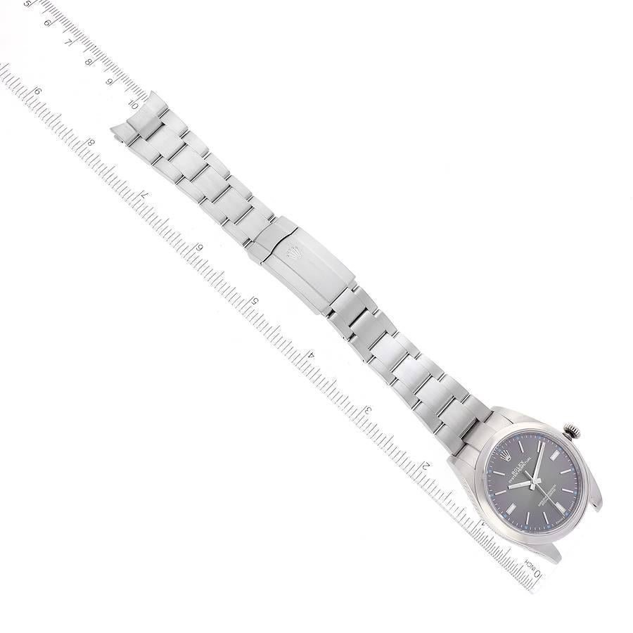 Rolex Oyster Perpetual 39 Rhodium Zifferblatt Stahl-Herrenuhr 114300 im Angebot 7