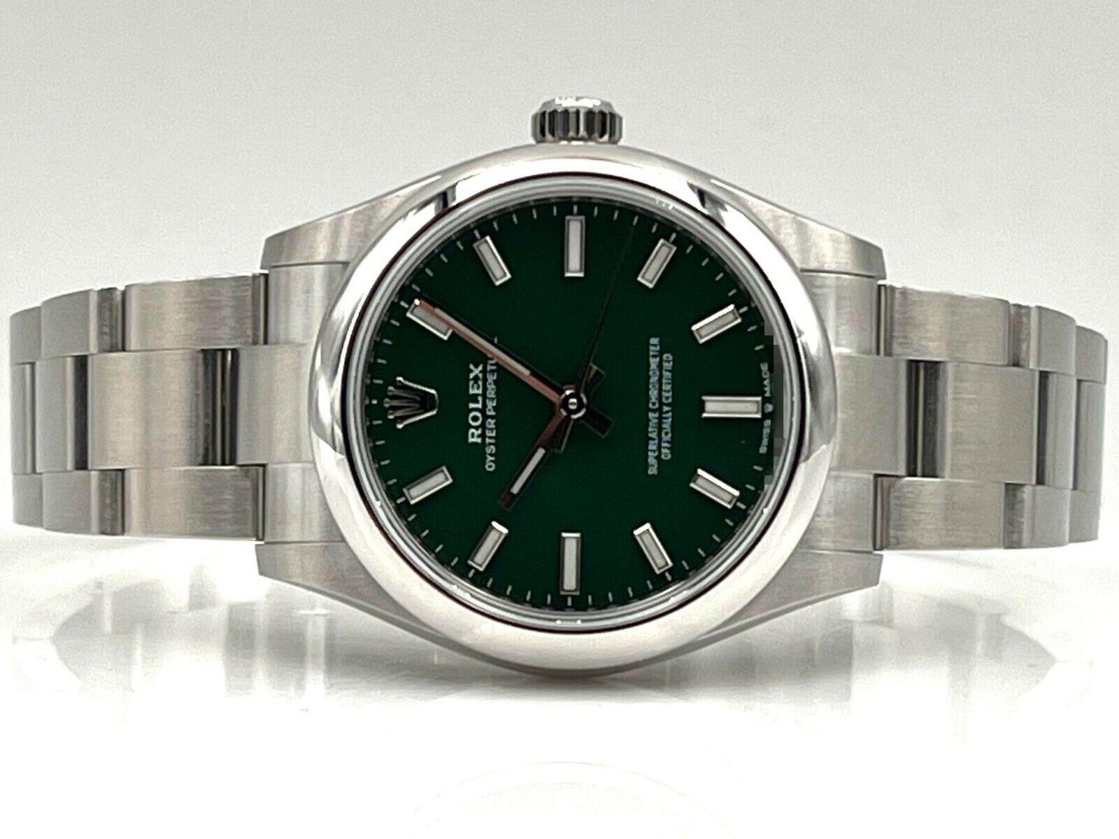  Rolex Montre Oyster Perpetual 41 avec cadran vert acier inoxydable Unisexe 