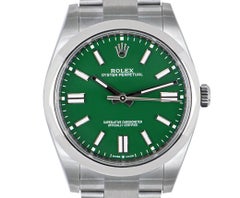 Rolex Oyster Perpetual 41 mm avec cadran vert 124300