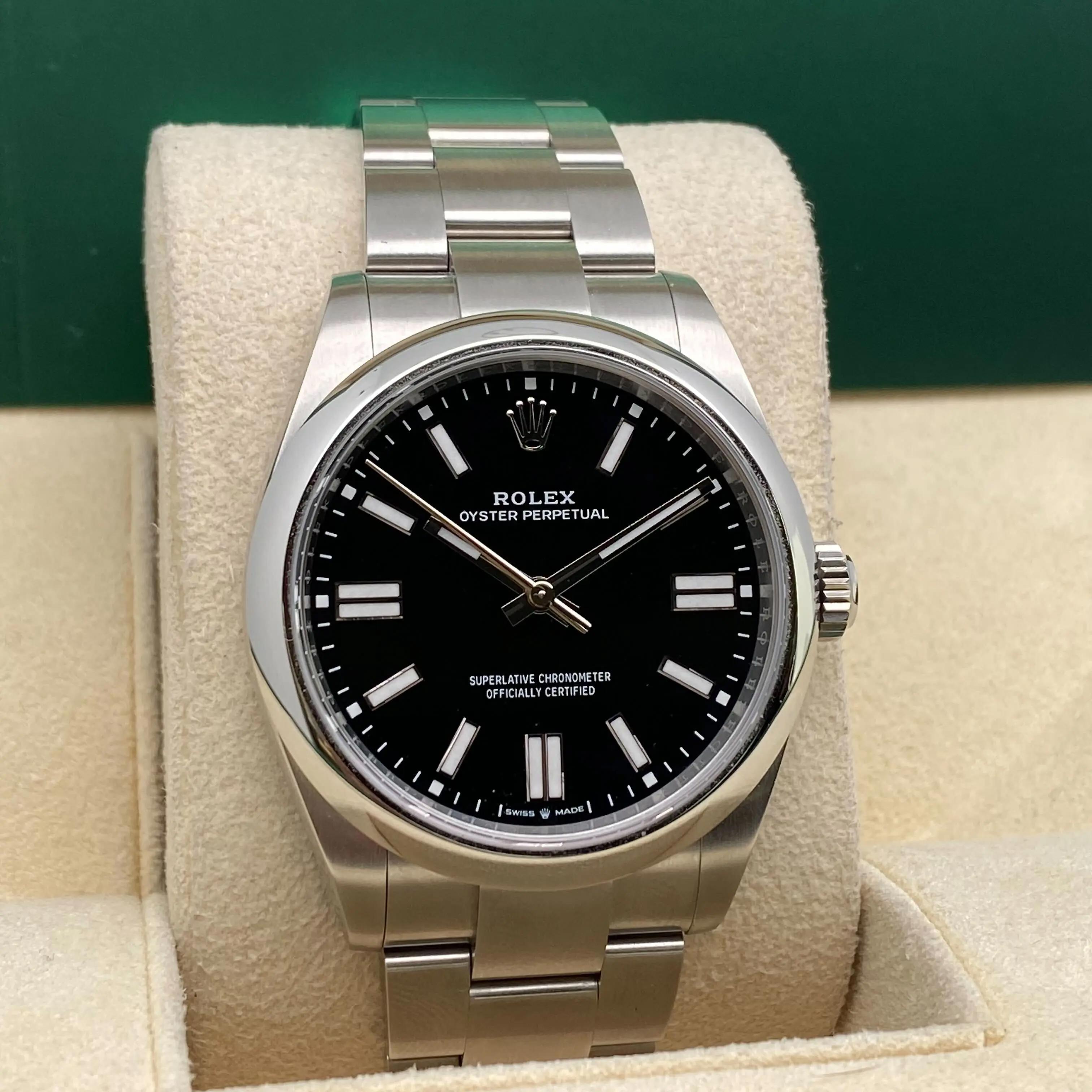 Rolex Oyster Perpetual 41mm Steele Quadrante Nero Orologio Automatico 134300 2025 B.P. In condizioni Nuovo in vendita a New York, NY