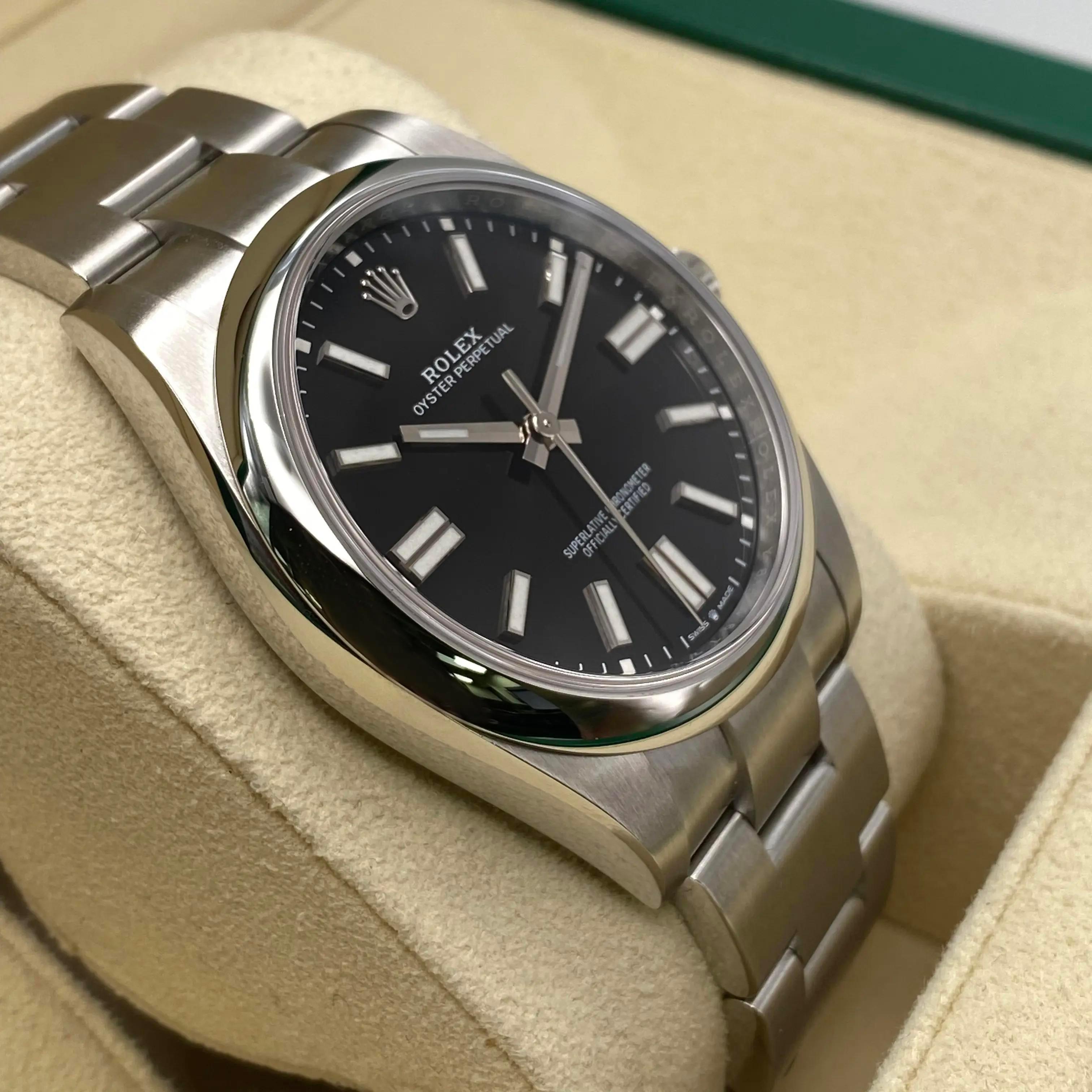 Men's New Rolex Oyster Perpetual 41mm Steel Black Dial Domed Oyster Watch 124300 For Sale