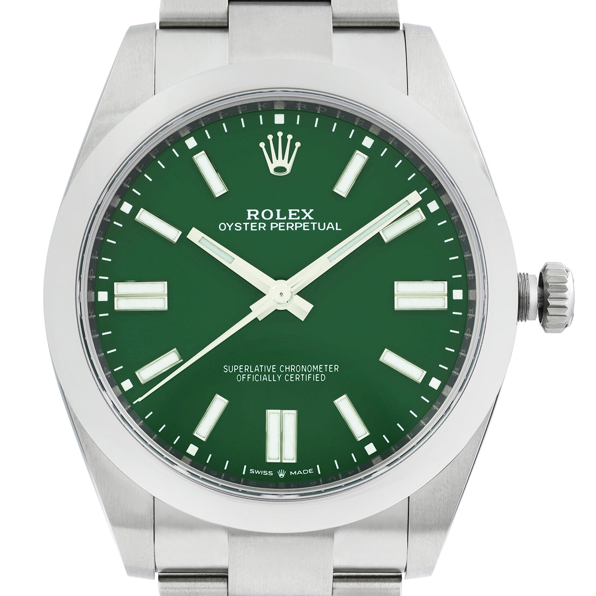 Unworn Rolex Oyster Perpetual 41 Steel Green Dial Automatic Mens Watch. Comes with Original Box and Papers. Covered By 3 Year Chronostore Warranty.
Details:
Brand Rolex
Color Green
Department Men
Model Number 124300
Model Rolex Oyster
