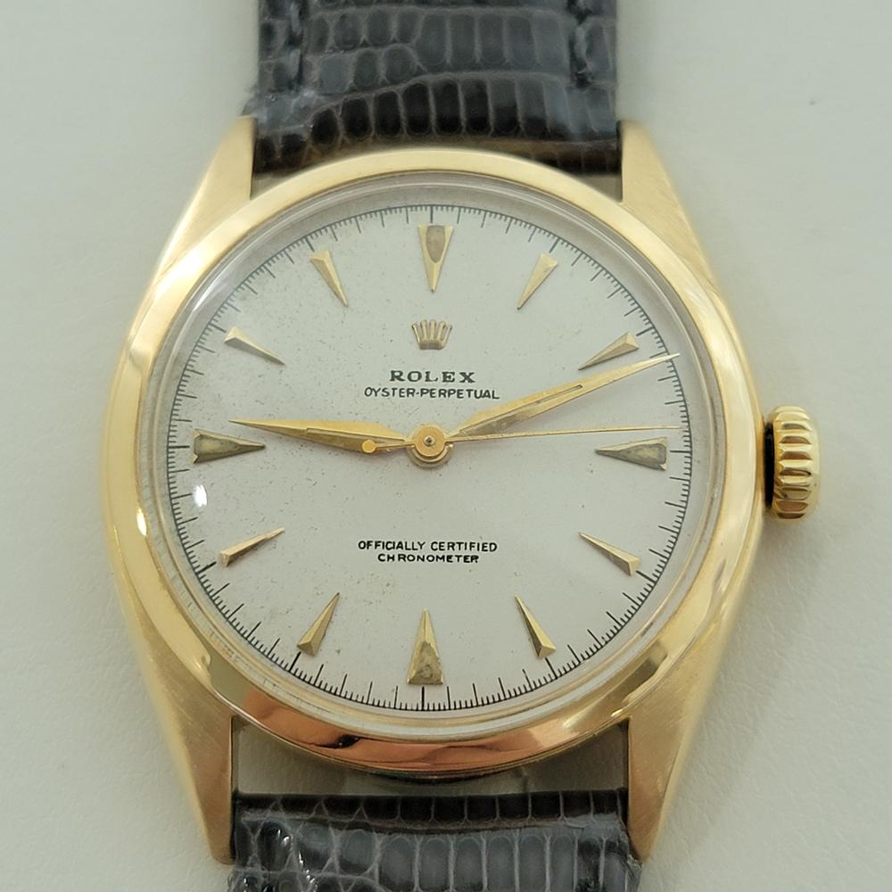 Lujoso clásico, Rolex Oyster Perpetual Ref.6084 automático de oro macizo de 18 quilates para caballero, c.1950, con fondo semi burbuja, en excelente estado de funcionamiento. Verificado auténtico por un maestro relojero. Preciosa esfera original
