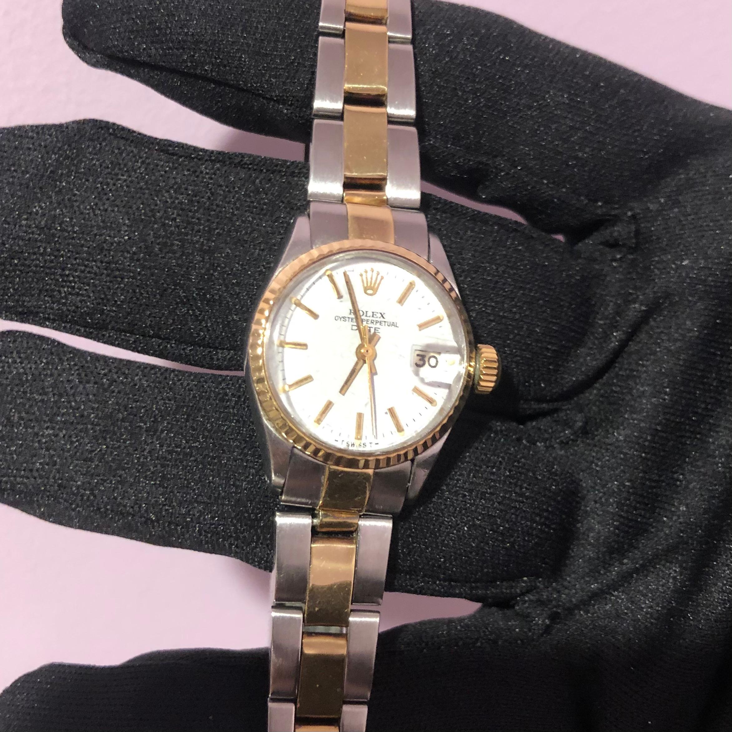 Women's Rolex Oyster Perpetual 6517 Two Tone 14k Lady Date 26mm Gold For Sale