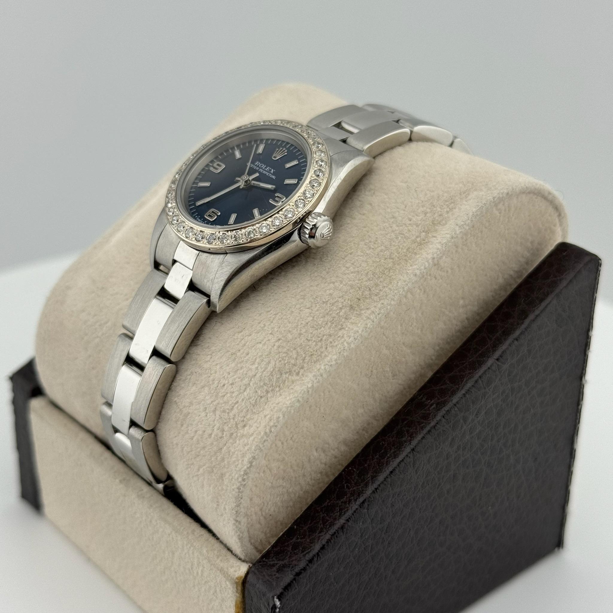 Rolex Oyster Perpetual 76080 24mm Blau Zifferblatt Diamant Lünette Stahl Box Papiere (Rundschliff) im Angebot