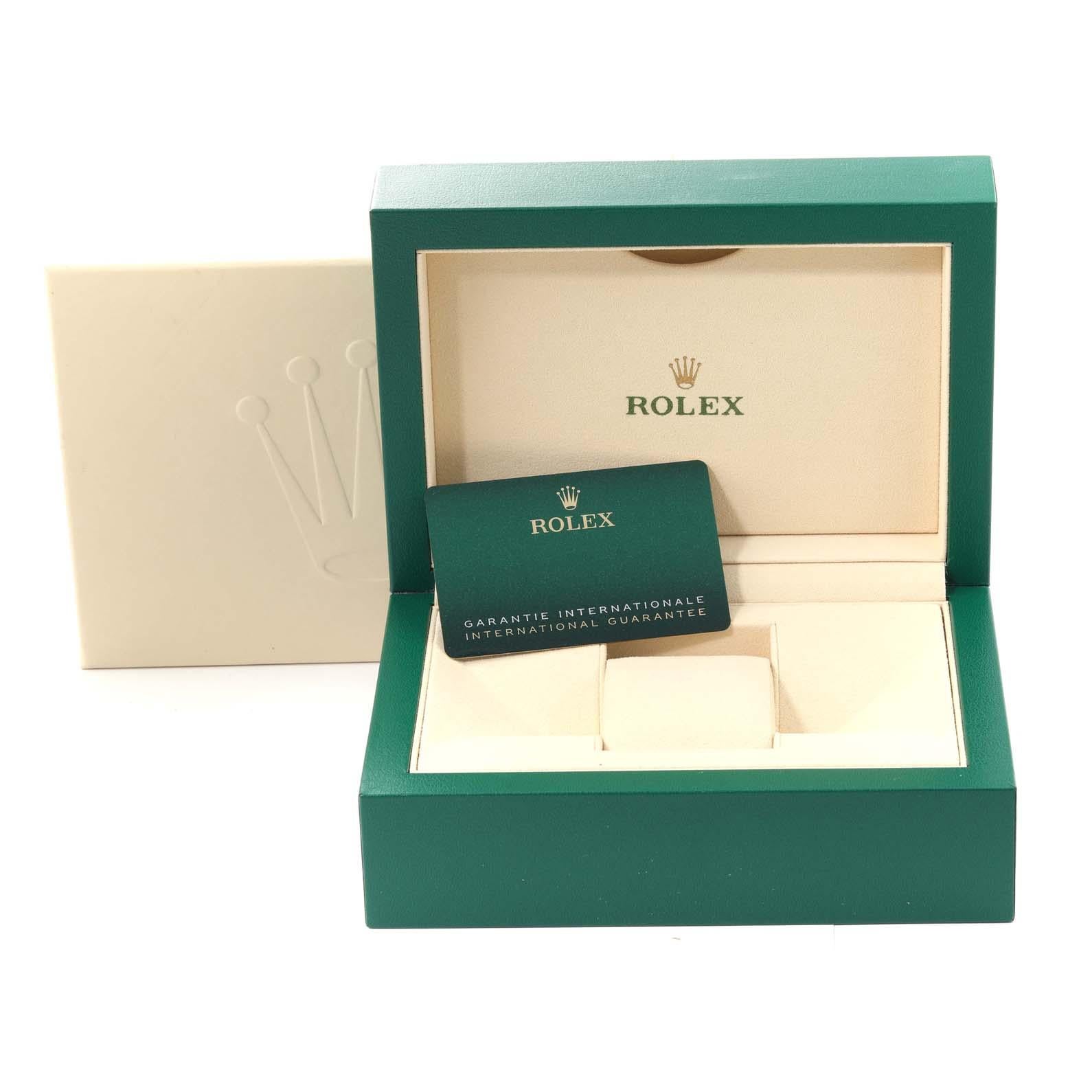 Rolex Oyster Perpetual Schwarzes Zifferblatt Stahl Herrenuhr 126000 Box Card 6