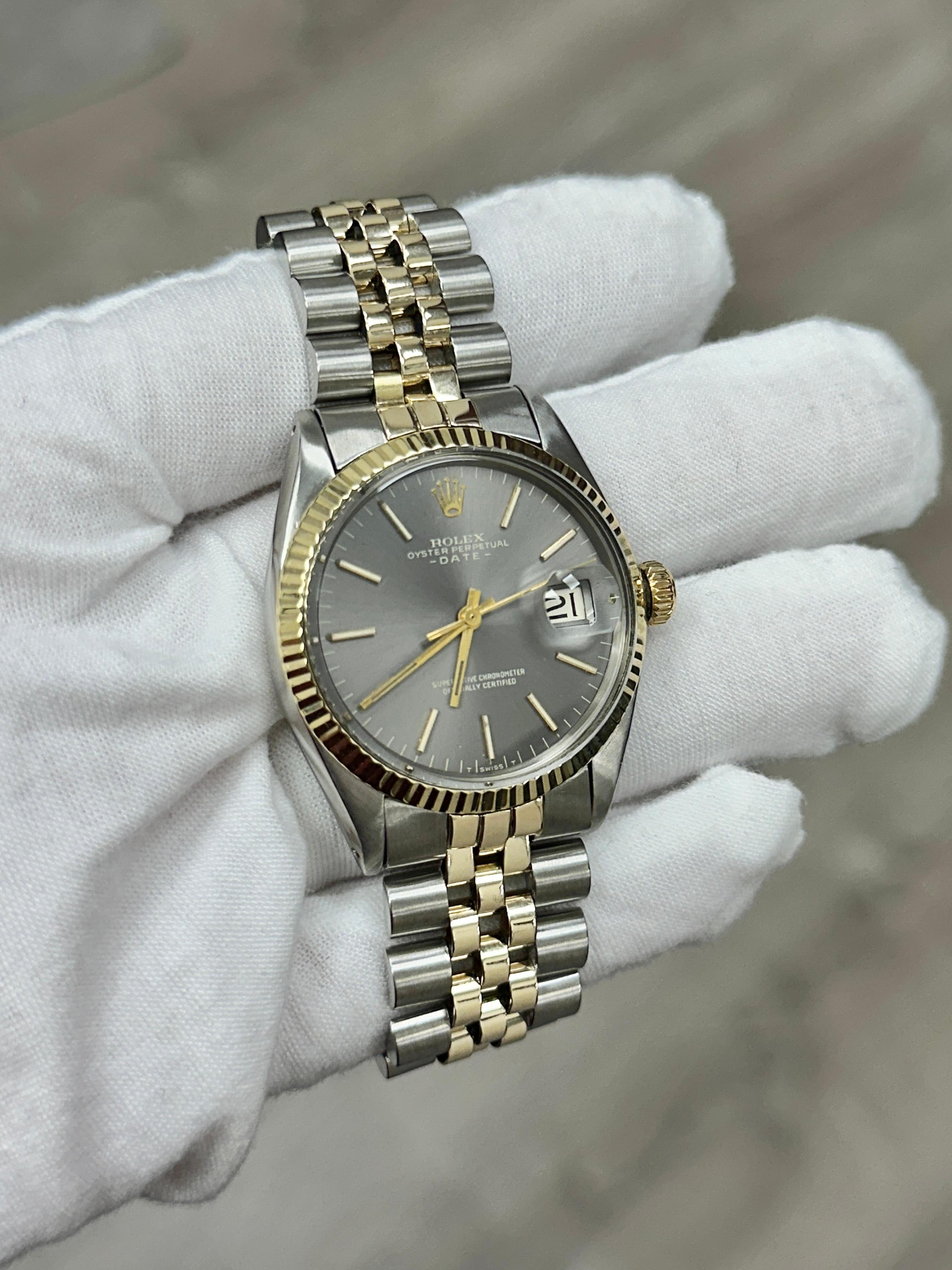 Rolex Oyster Perpetual Date 1500 34mm Cadran gris Or jaune 14K Acier inoxydable en vente 4