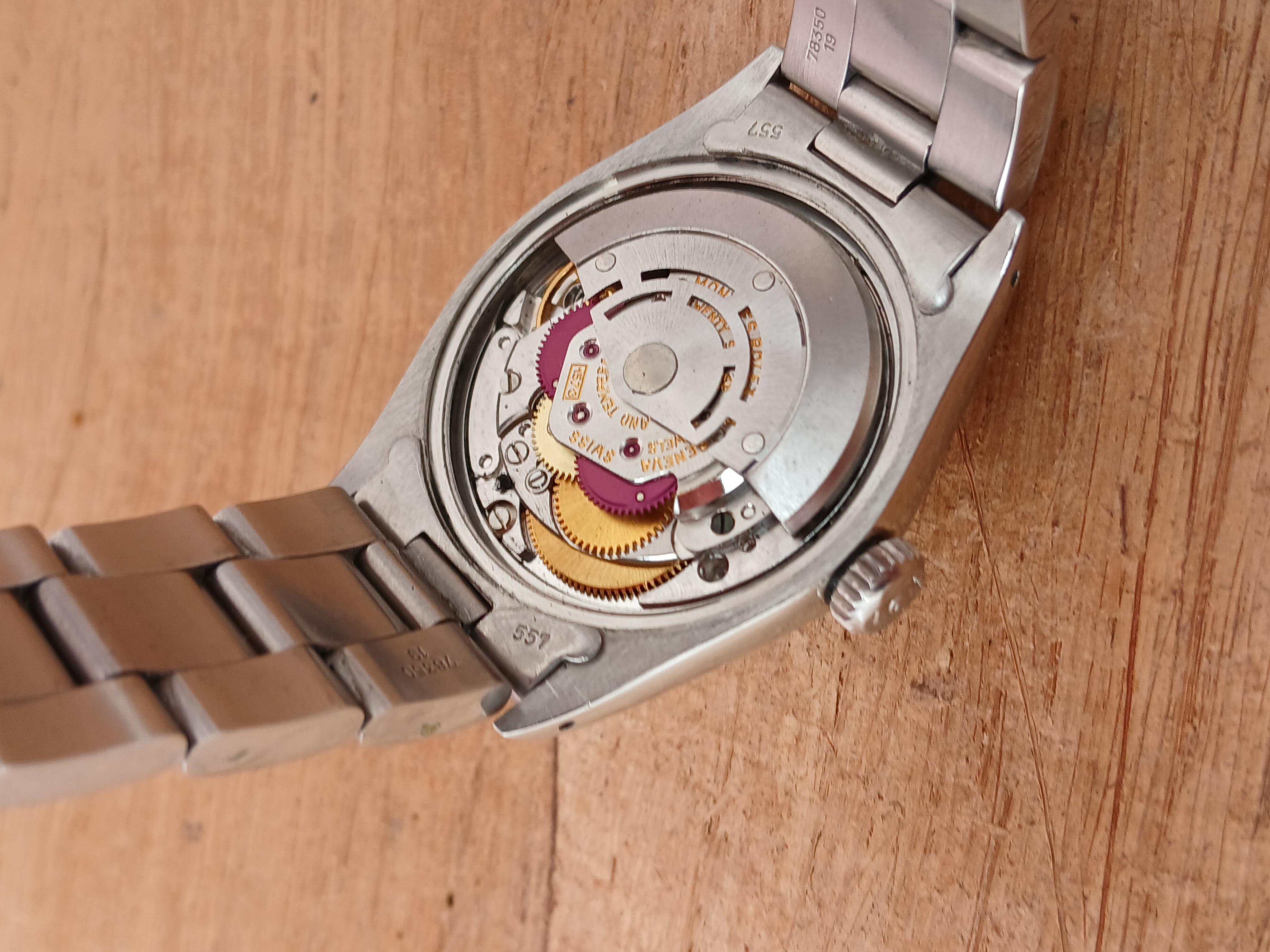 Reloj Rolex Oyster Perpetual Date 1500 Esfera Negra Automático Acero Hombre en venta 12