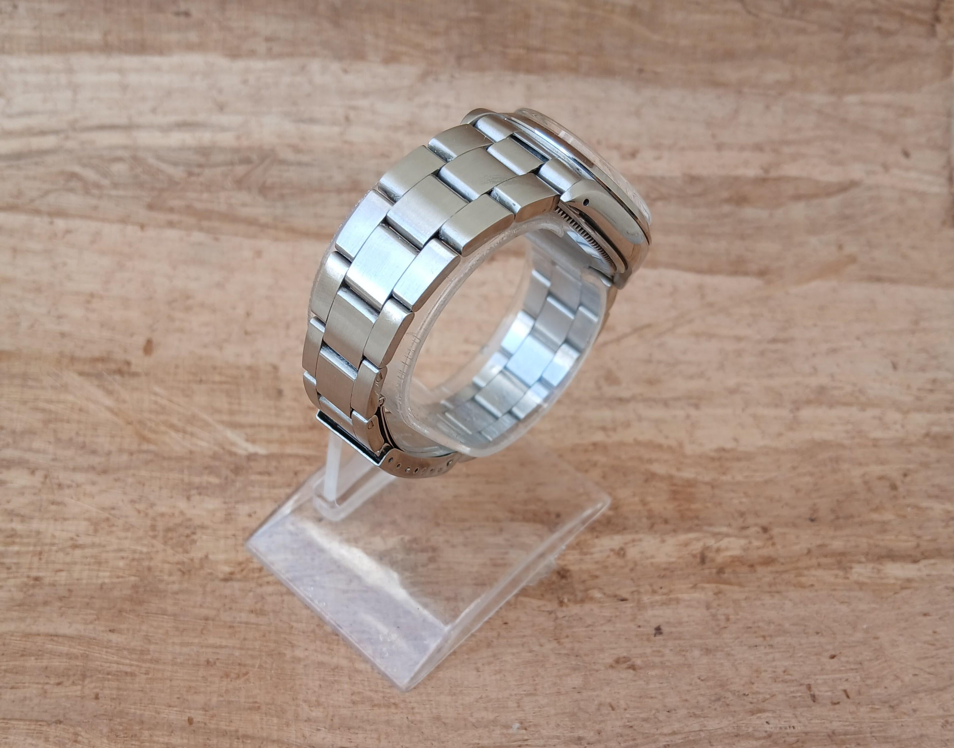 Reloj Rolex Oyster Perpetual Date 1500 Esfera Negra Automático Acero Hombre en venta 13