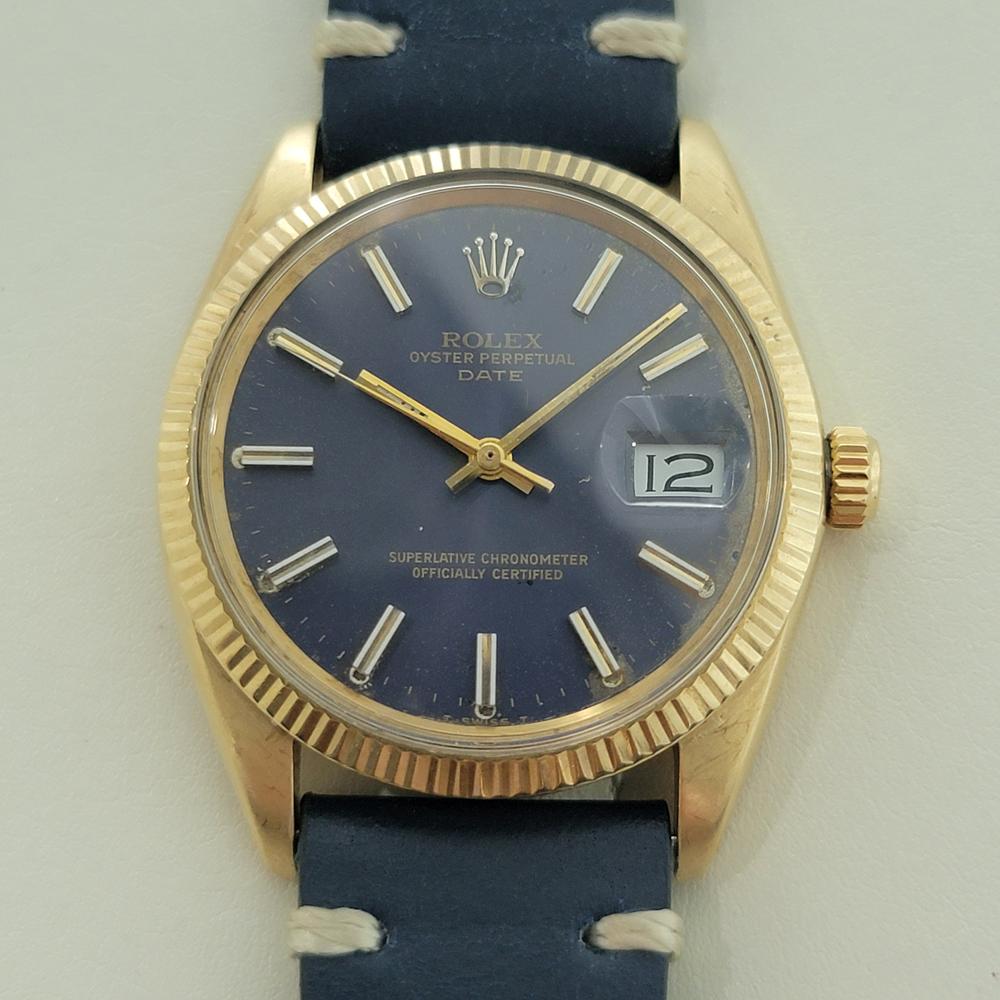 Clásico intemporal, Rolex Oyster Perpetual Date de hombre de oro macizo de 14 quilates ref.1503 automático, c.1968, con hebilla Rolex original de oro de 14 quilates. Verificado auténtico por un maestro relojero. Preciosa esfera azul original firmada