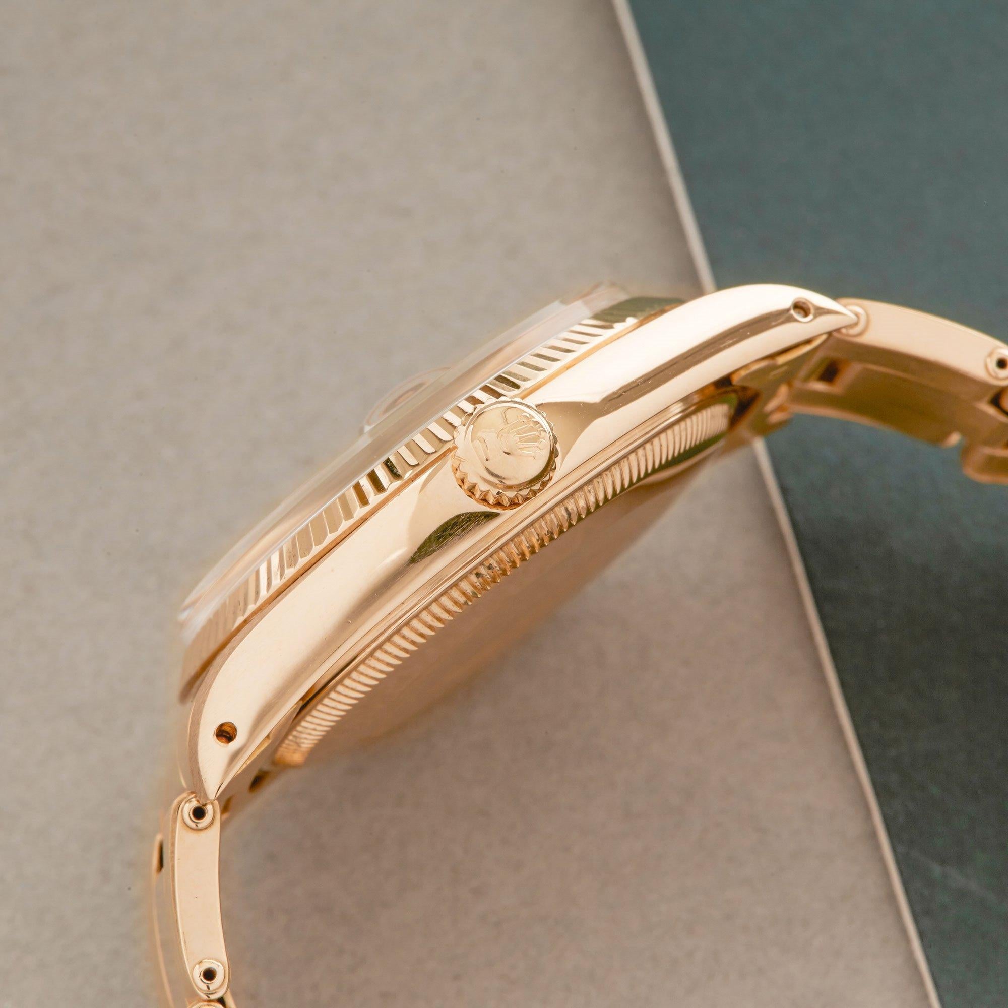 Rolex Oyster Perpetual Date 1503 Unisex Yellow Gold Watch In Excellent Condition In Bishops Stortford, Hertfordshire