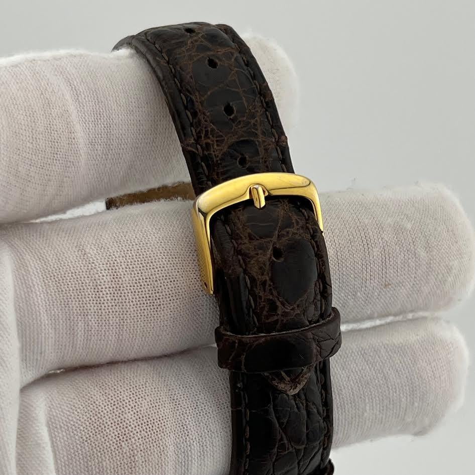 Rolex Oyster Perpetual Date 1550 34mm Champagner Zifferblatt 14k Gold Edelstahl für Damen oder Herren im Angebot