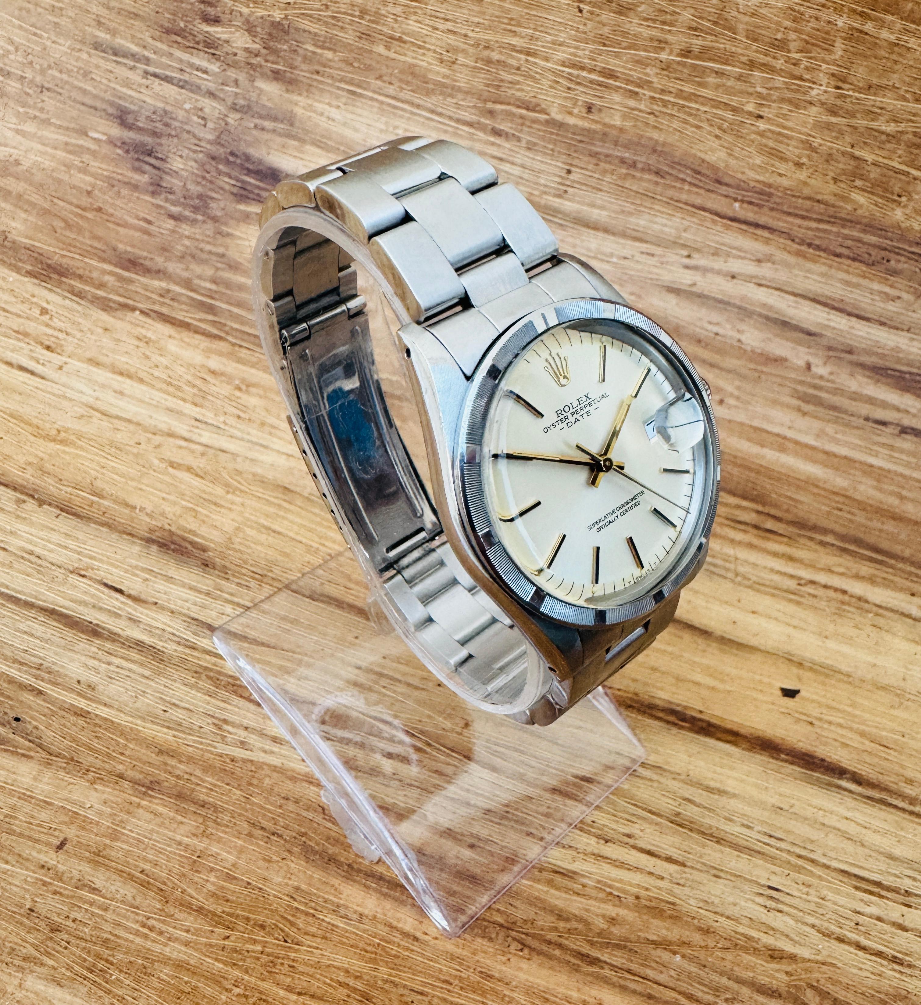 Rolex Oyster Perpetual Date 1983 reference 15010 Watch In Good Condition For Sale In Toronto, CA