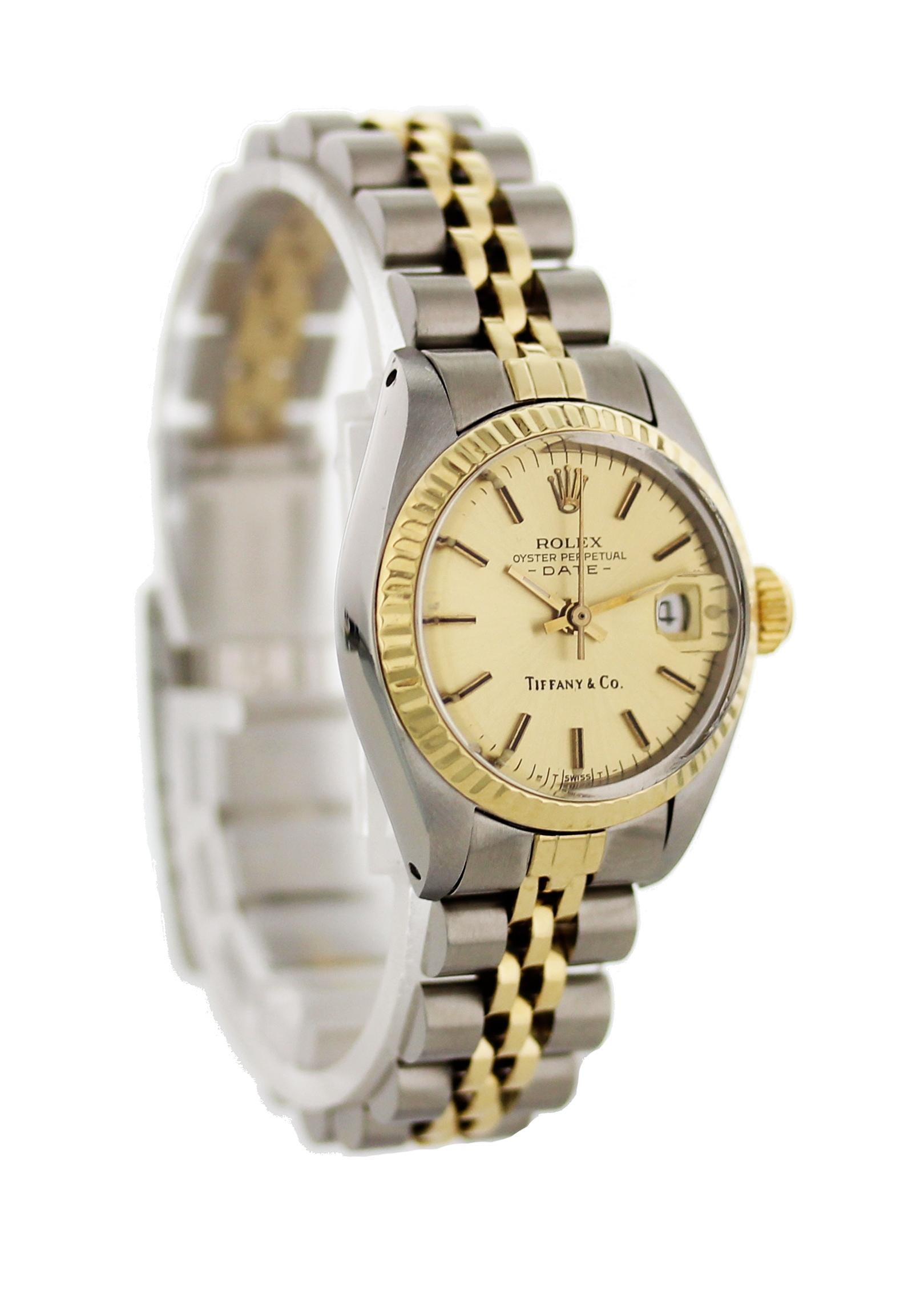 Rolex Oyster Perpetual Date 6917 Ladies Watch In Excellent Condition For Sale In New York, NY