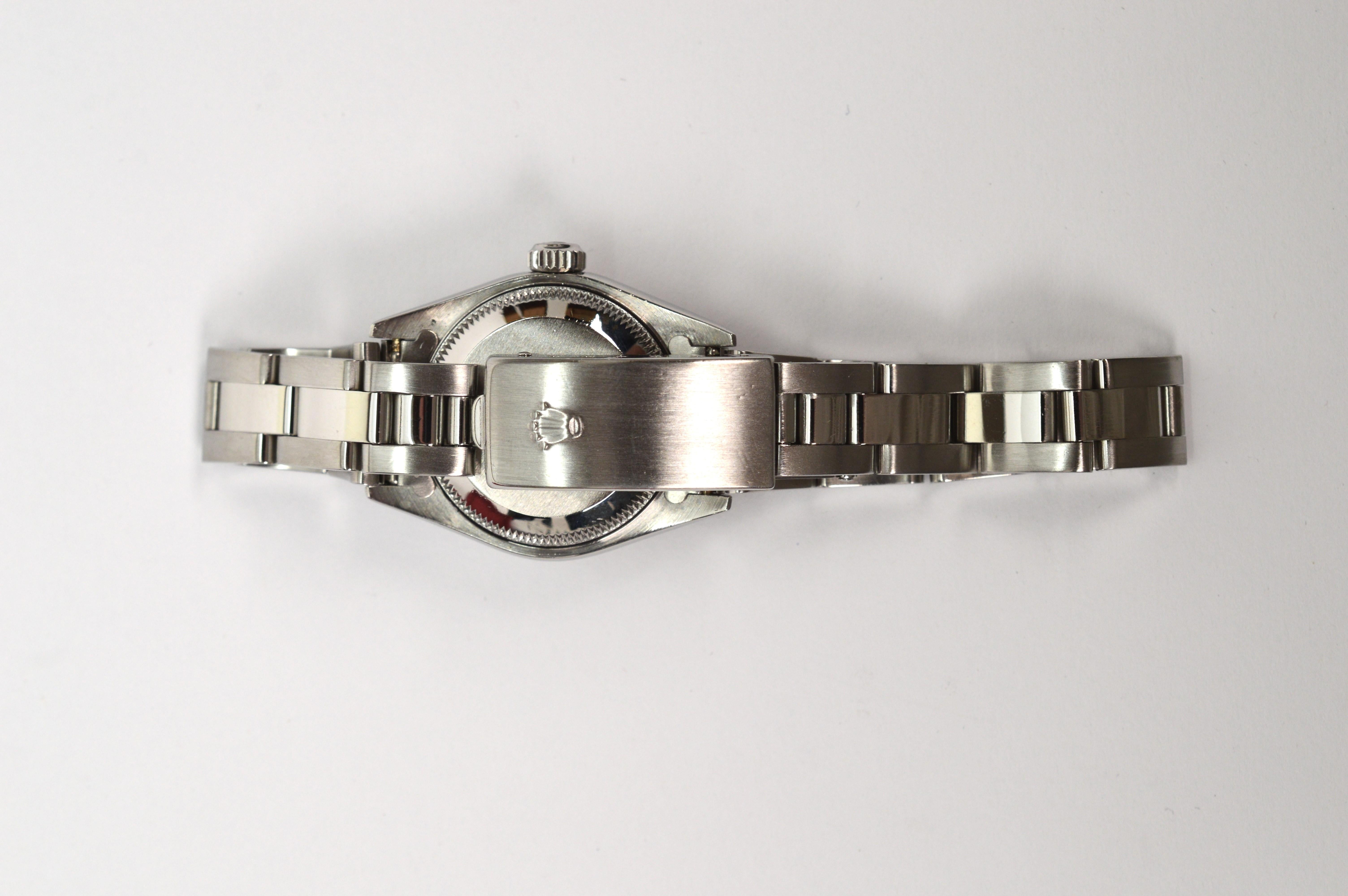 Rolex Oyster Perpetual Date 79160 Montre-bracelet pour femme en acier inoxydable en vente 6
