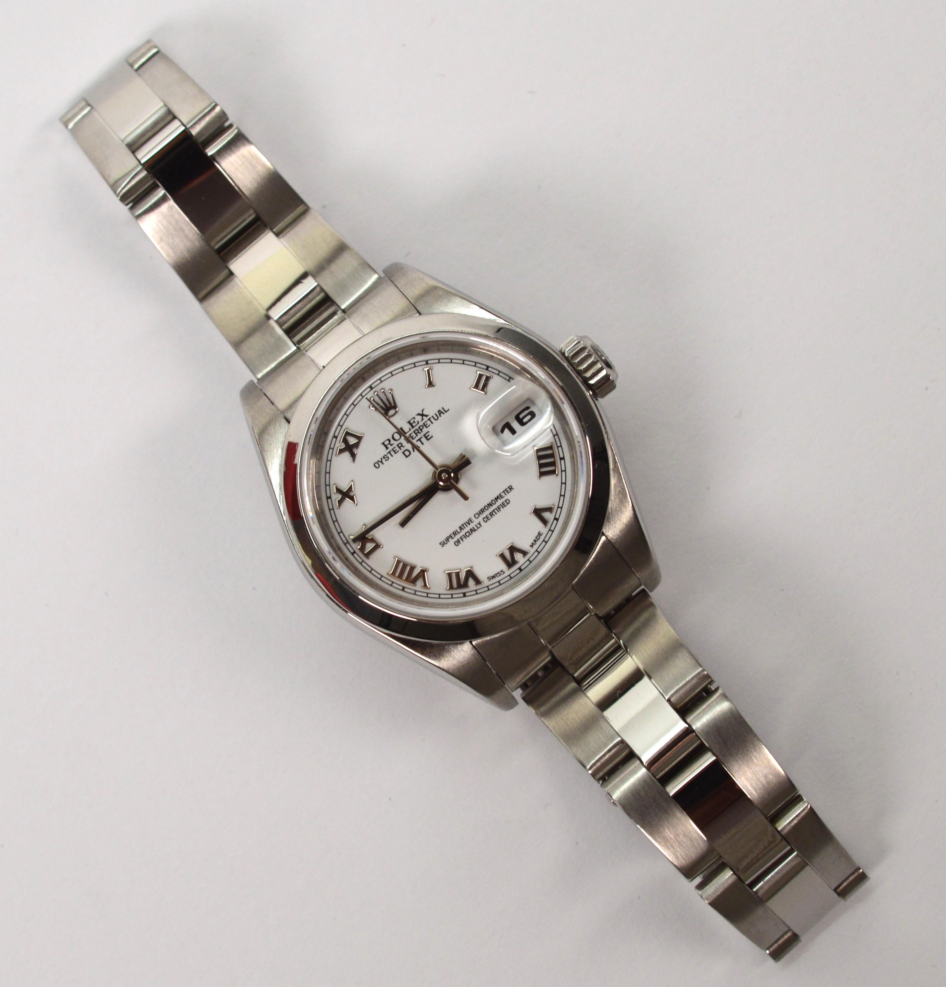 Rolex Oyster Perpetual Date 79160 Montre-bracelet pour femme en acier inoxydable en vente 5