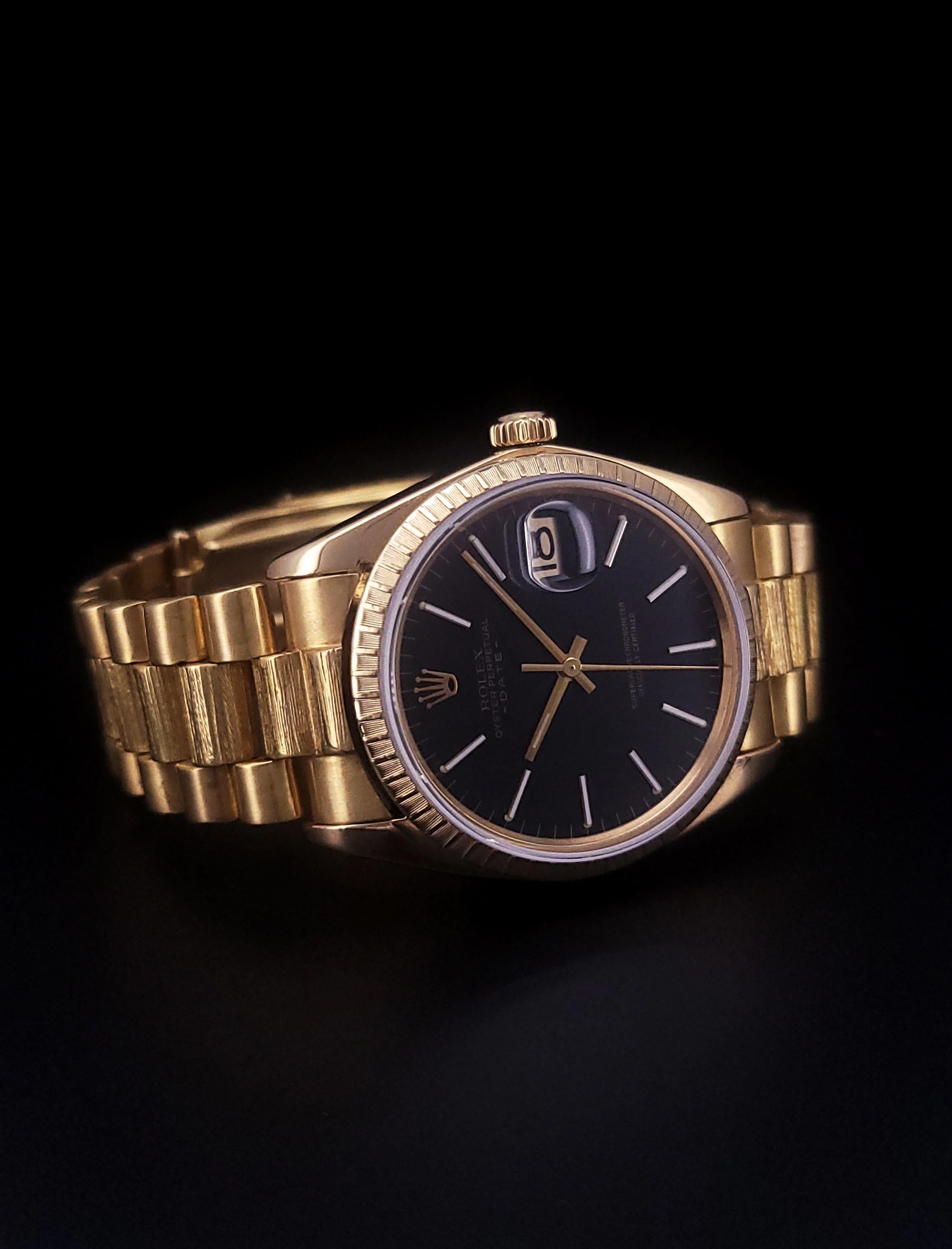 RELOJ ROLEX 1950 DE ORO VINTAGE
*Buen estado con caja Rolex, sin papeles.

-Marca: Rolex
-Referencia: 1503
-Año: 1954
-Tamaño de la muñeca: 7
-Material: Oro amarillo de 18 quilates
-Esfera: Negra
-Diámetro de la caja: 34 mm
-Movimiento: Automático