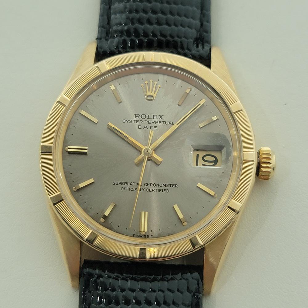 Luxurious classic, Men's 18k solid gold Rolex Oyster Perpetual Date Ref.1501 automatic, c.1969, in excellent working condition. Verified authentic by a master watchmaker. Gorgeous Rolex signed smoke silver dial, applied faceted baton index hour