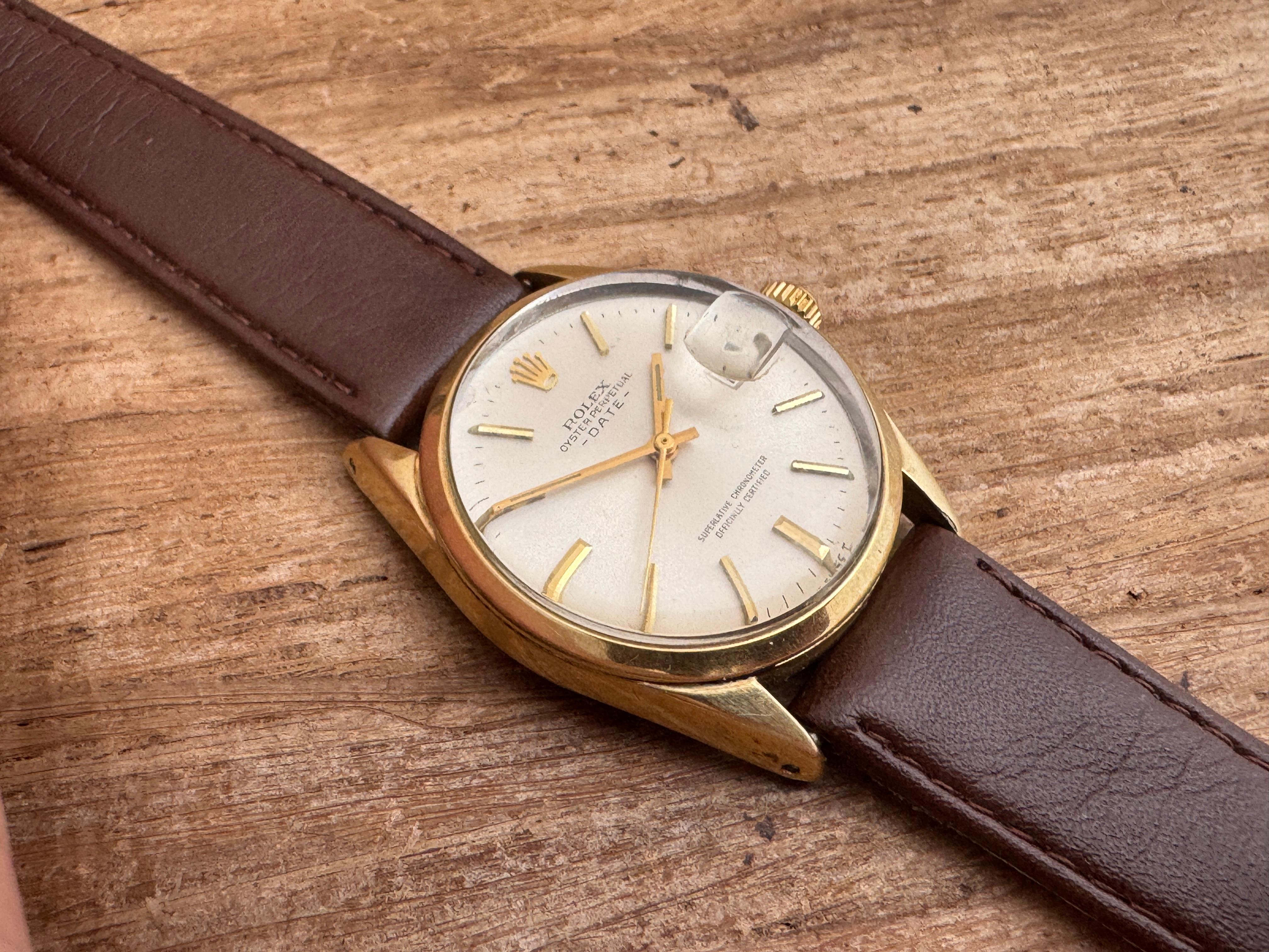 Rolex Oyster Perpetual Date Ref. 1550 Sunburst Zifferblatt Gold Muschelkappe 34mm Uhr 1