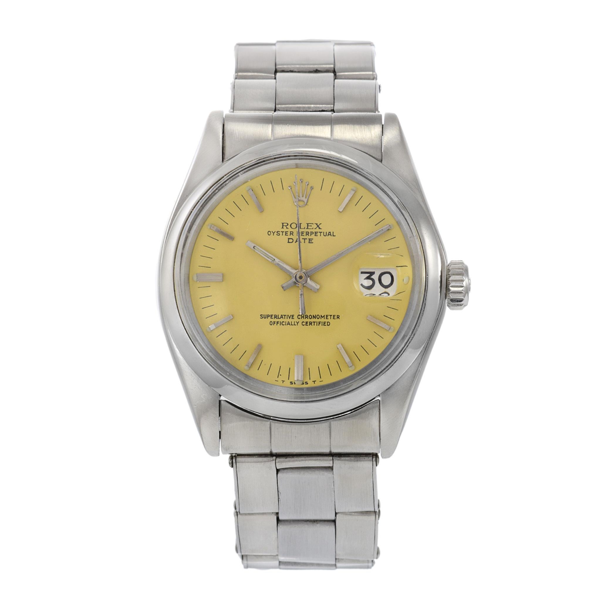 This vintage Rolex Date reference 1500 is from 1973 and remains a timeless classic suitable for both men and women. It features an automatic movement, ensuring reliable timekeeping. The 34mm stainless steel case with a smooth bezel and acrylic