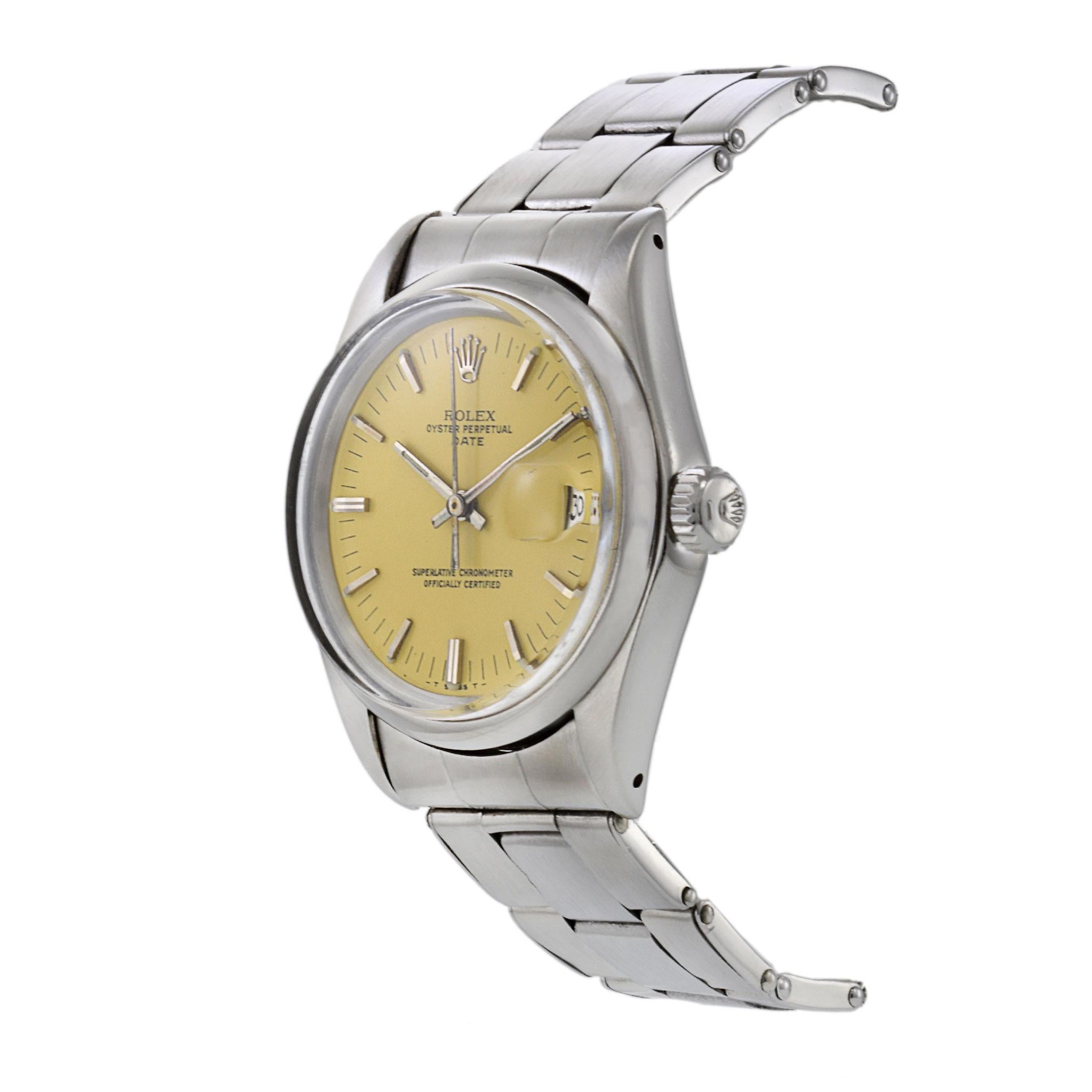 Rolex Oyster Perpetual Date Reference 1500 In Good Condition For Sale In New York, NY