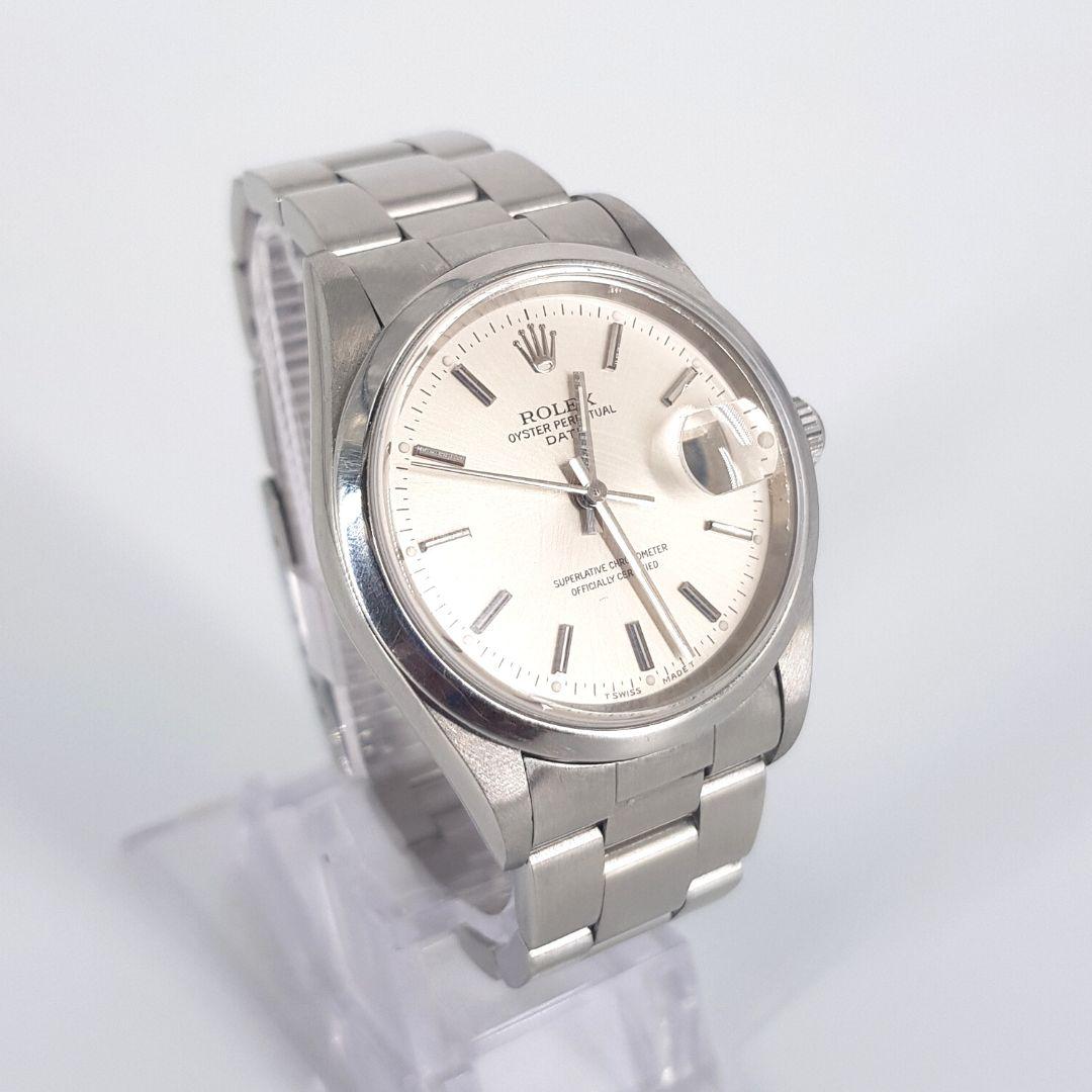 Exquisite
GENDER:  Male
MOVEMENT: Automatic
CASE MATERIAL: Stainless Steel 
DIAL: 33mm
DIAL COLOUR: Silver
STRAP: 50mm
BRACELET MATERIAL: Stainless steel 
CONDITION: 9/10 
MODEL NUMBER:  UC37322
SERIAL NUMBER: 15000
YEAR: 1997
BOX – No
PAPERS – No
