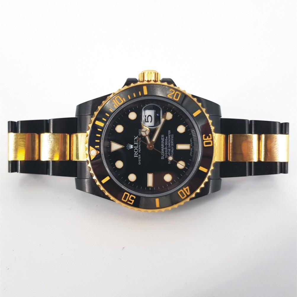 Rolex Oyster Perpetual Date Submariner 2