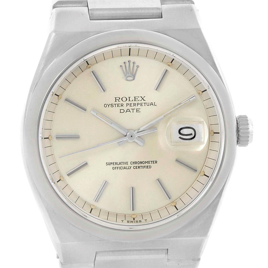 Rolex Oyster Perpetual Date Vintage Mens Stainless Steel Watch 1530. Officially certified chronometer automatic self-winding movement. Adjusted to five.positions and temperature, self-compensating Breguet balance.spring, Microstella regulating