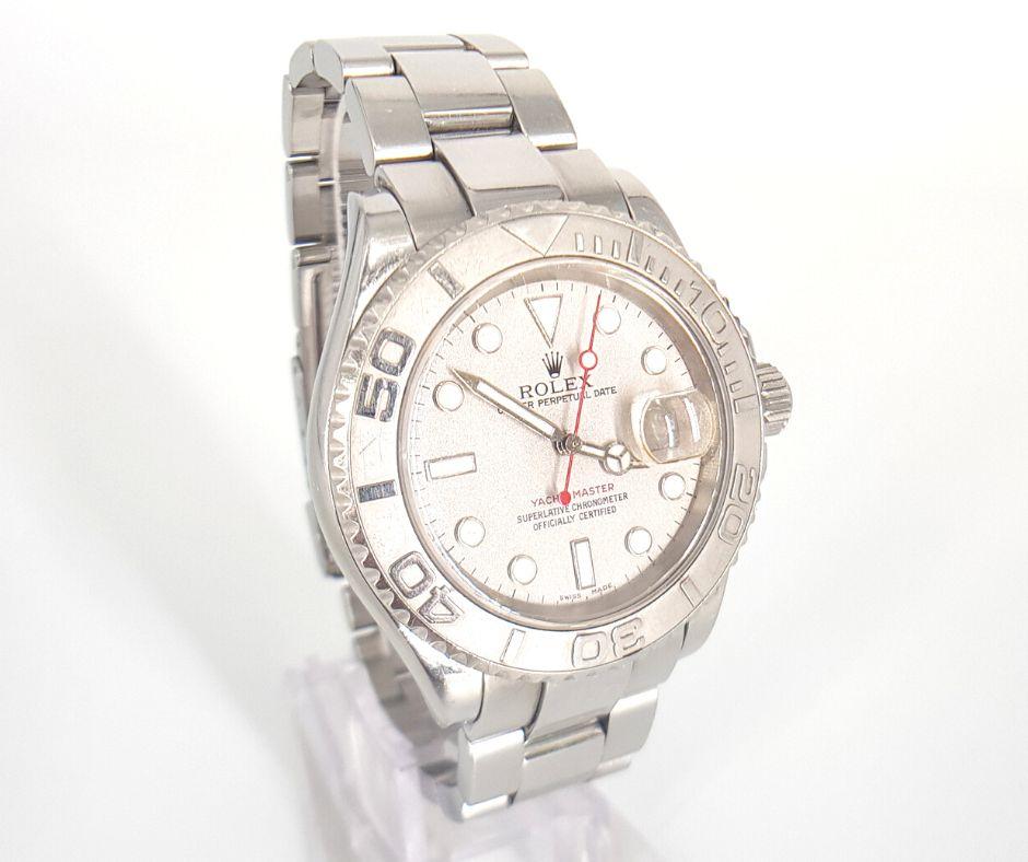 Exquisite
GENDER:  Male
MOVEMENT: Automatic
CASE MATERIAL: Stainless Steel 
DIAL: 40mm
DIAL COLOUR: Silver
STRAP: 60mm
BRACELET MATERIAL: Stainless steel 
CONDITION: 8/10 
MODEL NUMBER:  16622
SERIAL NUMBER: D291960
YEAR: 2000’s
BOX – Yes
PAPERS –
