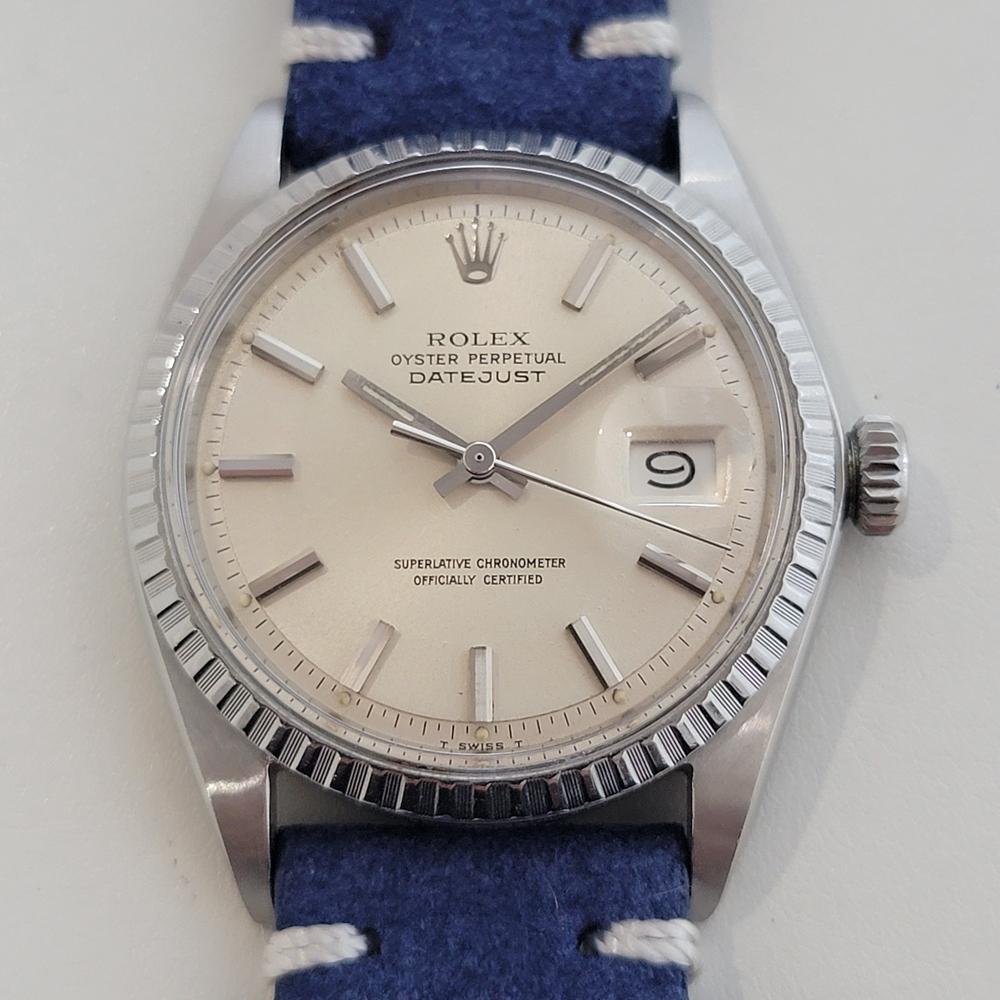 Vintage classic, Men's Rolex Oyster Perpetual Datejust Ref. 1603 automatic, c.1968, in excellent working condition. Verified authentic by a master watchmaker. Gorgeous Rolex signed white dial, applied silver baton index hour markers, silver minute