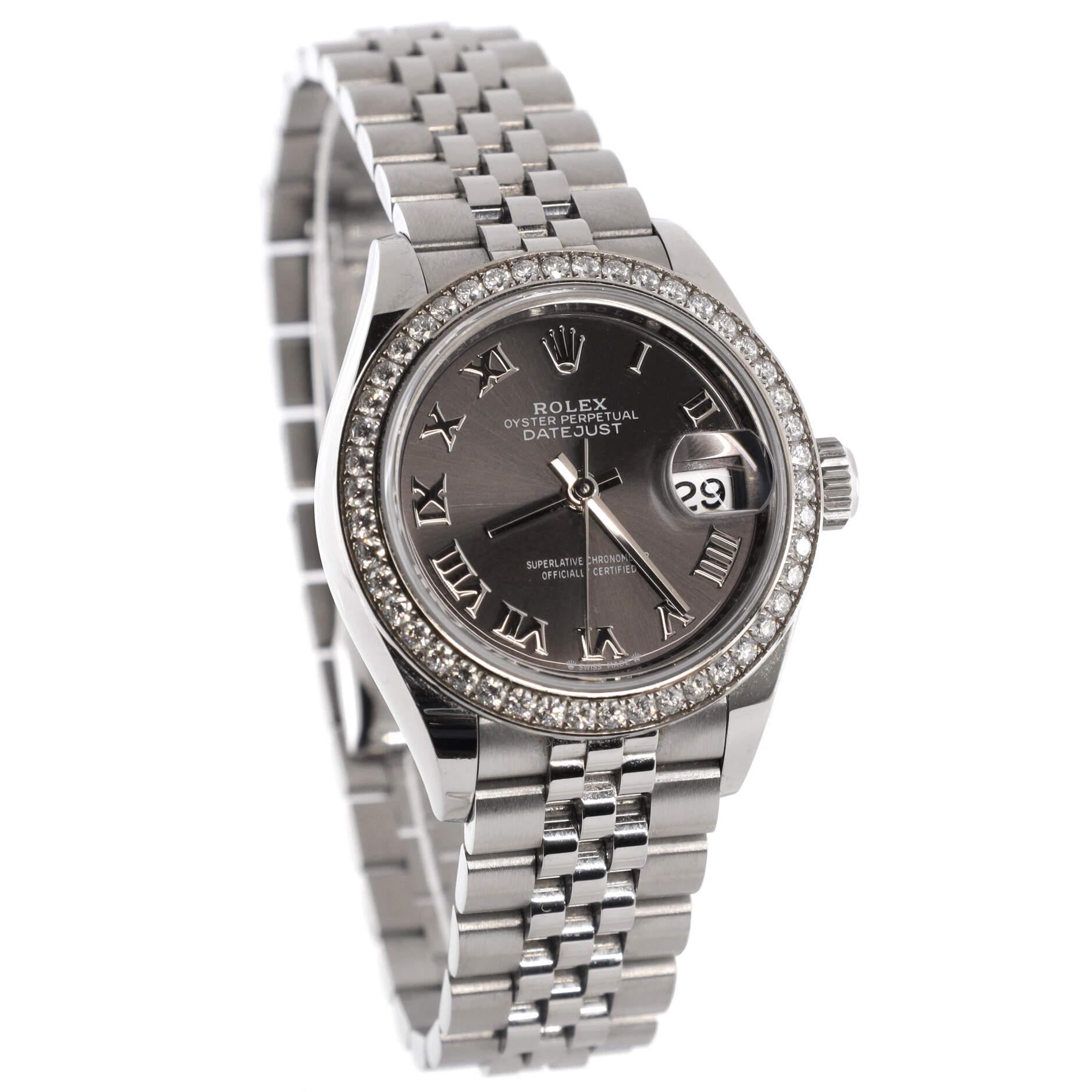 Rolex Oyster Perpetual Datejust Automatic Watch Stainless Steel and White Gold In Good Condition In New York, NY