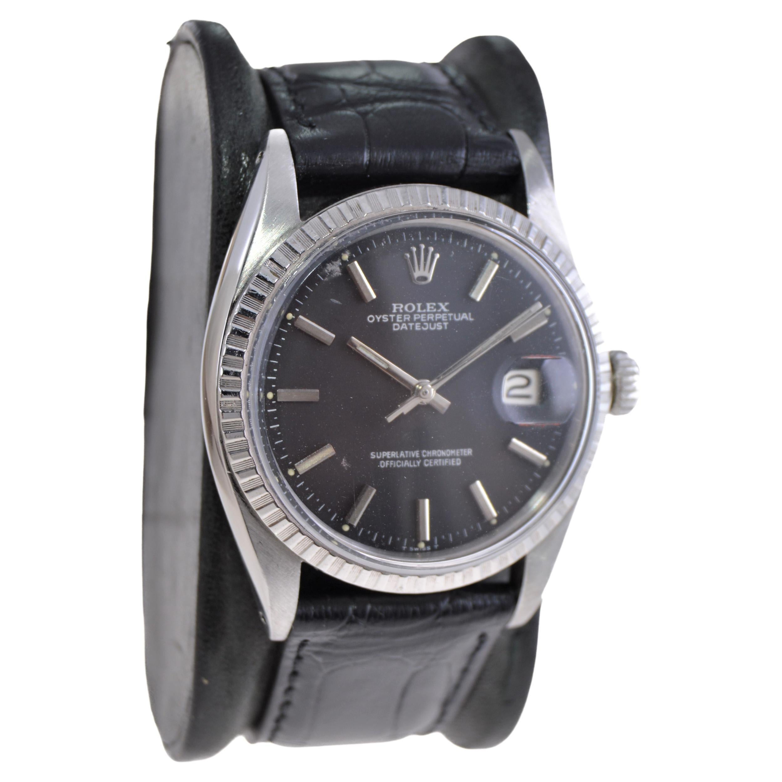 FACTORY / HOUSE: Rolex Watch Company
STYLE / REFERENCE: Oyster Perpetual Datejust / Reference 1603
METAL / MATERIAL: Stainless Steel
CIRCA / YEAR: 1960's
DIMENSIONS / SIZE: Length 44mm X Diameter 36mm
MOVEMENT / CALIBER: Perpetual Winding / 26