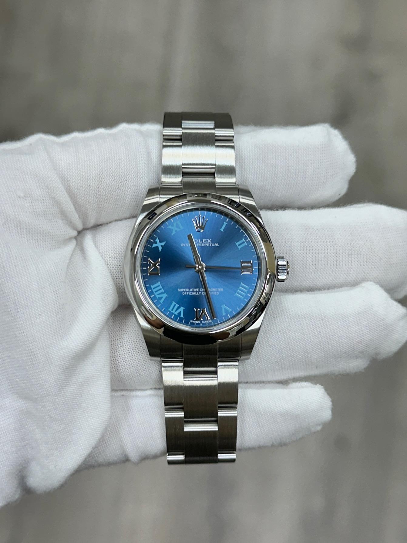 Rolex Oyster Perpetual Midsize 177200 31mm Blue Roman Dial Stainless Steel For Sale 3