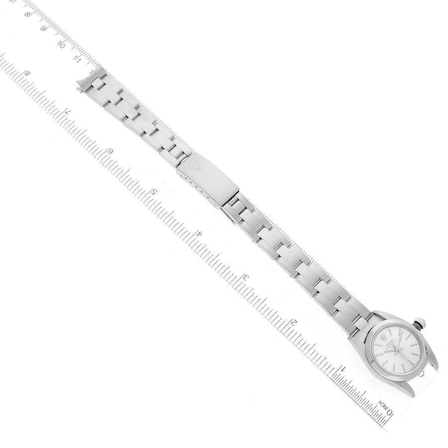 Rolex Oyster Perpetual Montre pour femme avec cadran en argent et cadran non date 76080 en vente 6