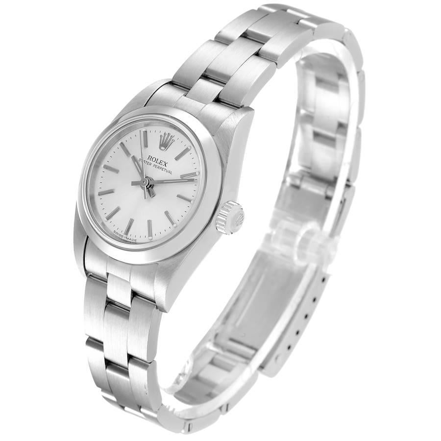Rolex Oyster Perpetual Montre pour femme avec cadran en argent et cadran non date 76080 Pour femmes en vente