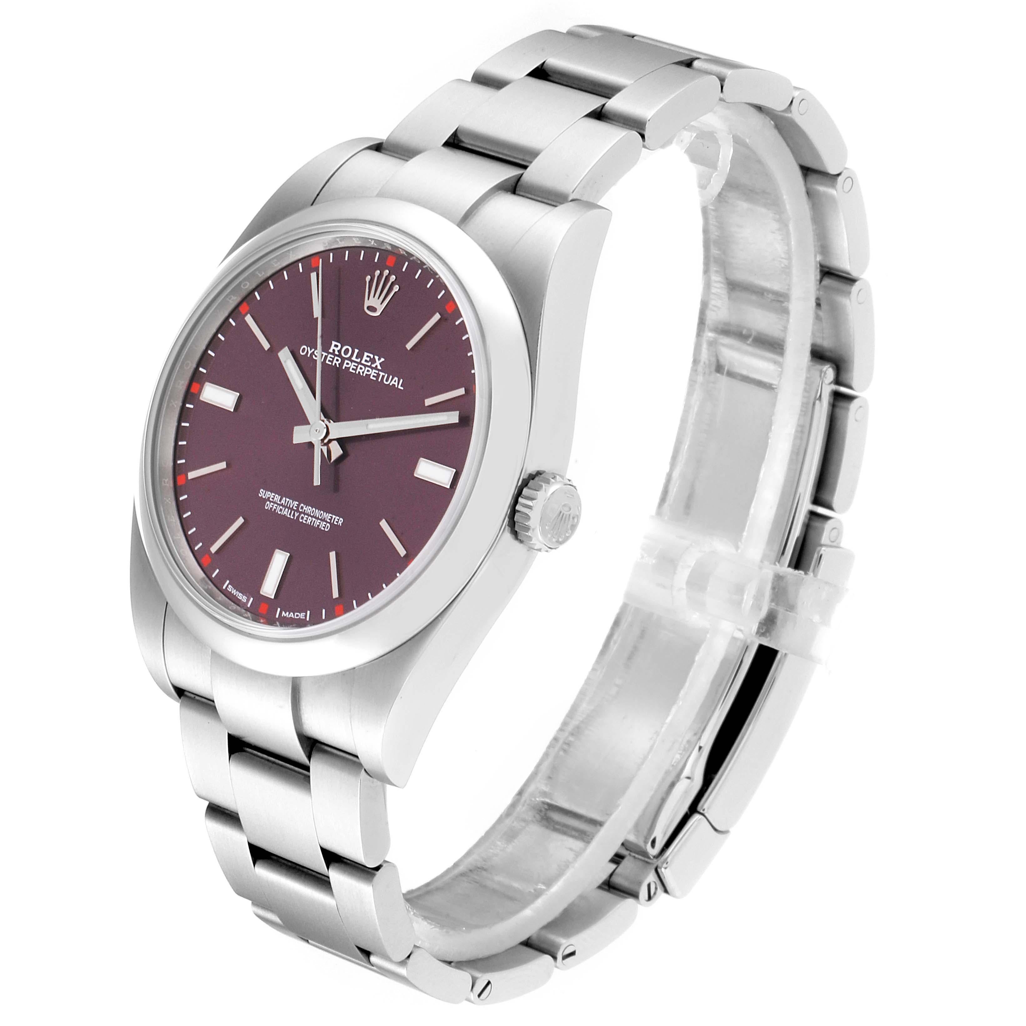 Rolex Oyster Perpetual Red Grape Dial Steel Men's Watch 114300 Box Card In Excellent Condition For Sale In Atlanta, GA