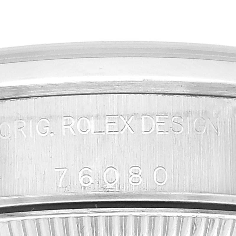 Rolex Montre Oyster Perpetual en acier avec cadran saumon et lunette brillante, pour femmes 76080 2
