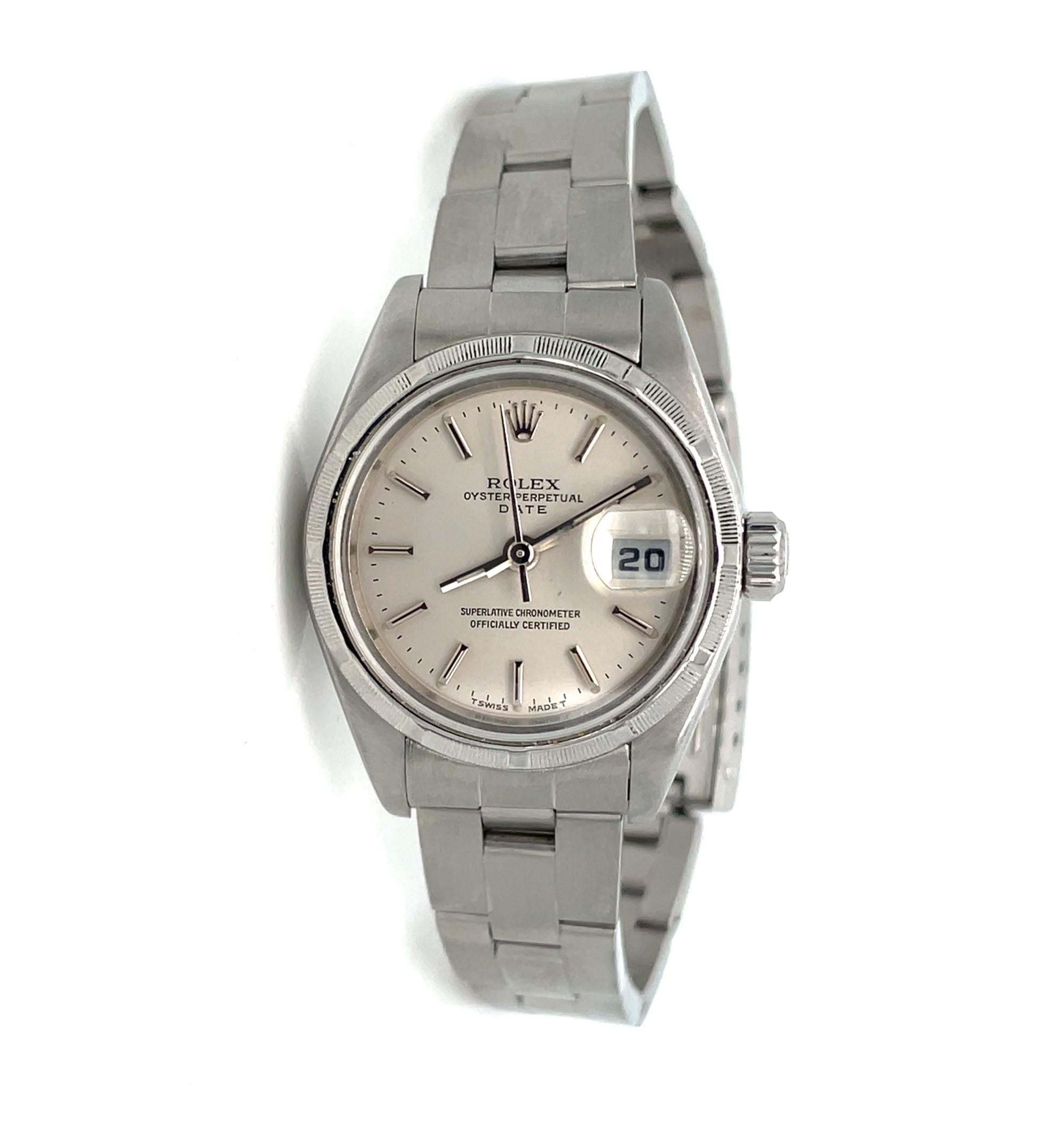 Rolex Oyster Perpetual Montre-bracelet Just Date pour femme en acier inoxydable en vente 2