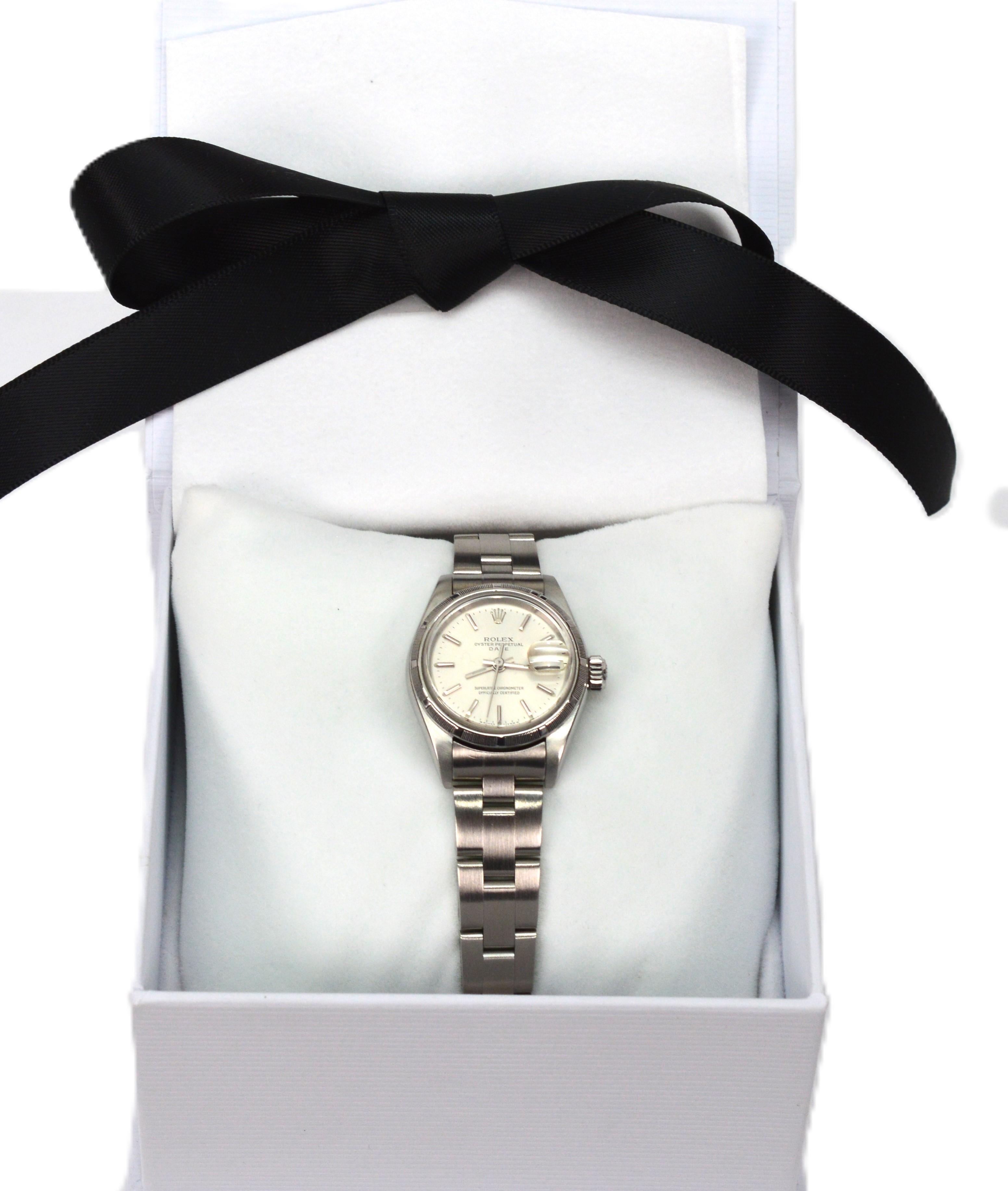 Rolex Oyster Perpetual Montre-bracelet Just Date pour femme en acier inoxydable en vente 3