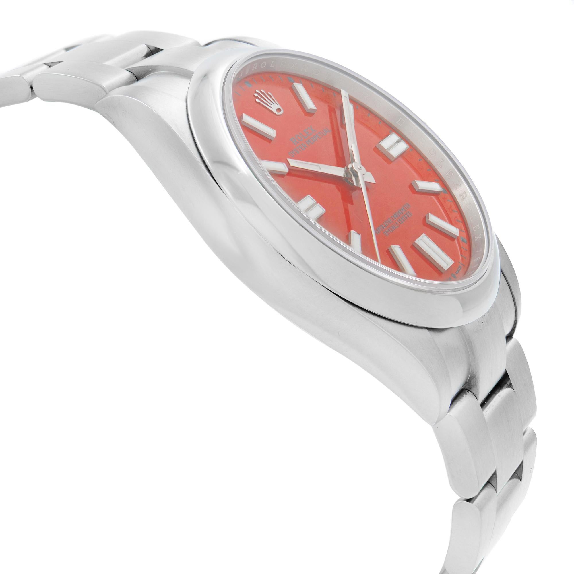 Rolex Oyster Perpetual Steel Coral Red Dial Automatic Montre pour hommes 124300 non portée Pour hommes en vente