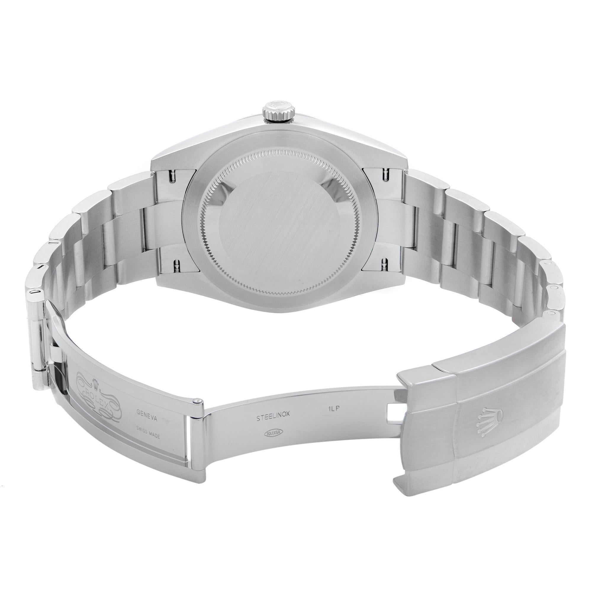 Rolex Oyster Perpetual Steel Coral Red Dial Automatic Montre pour hommes 124300 non portée en vente 1
