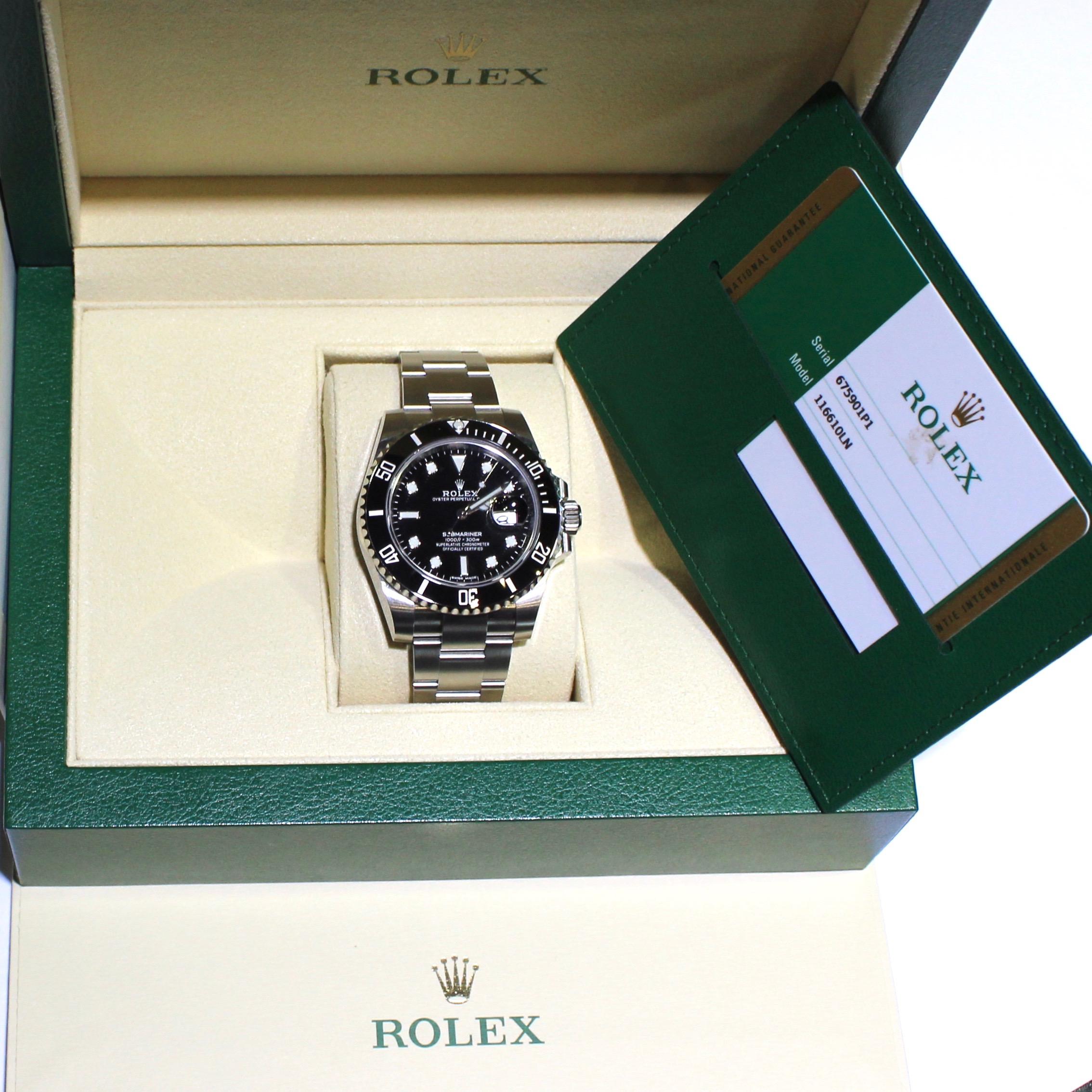 Rolex Oyster Perpetual Submariner 116610 Stainless Steel Watch Paper and Box In Excellent Condition In London, GB