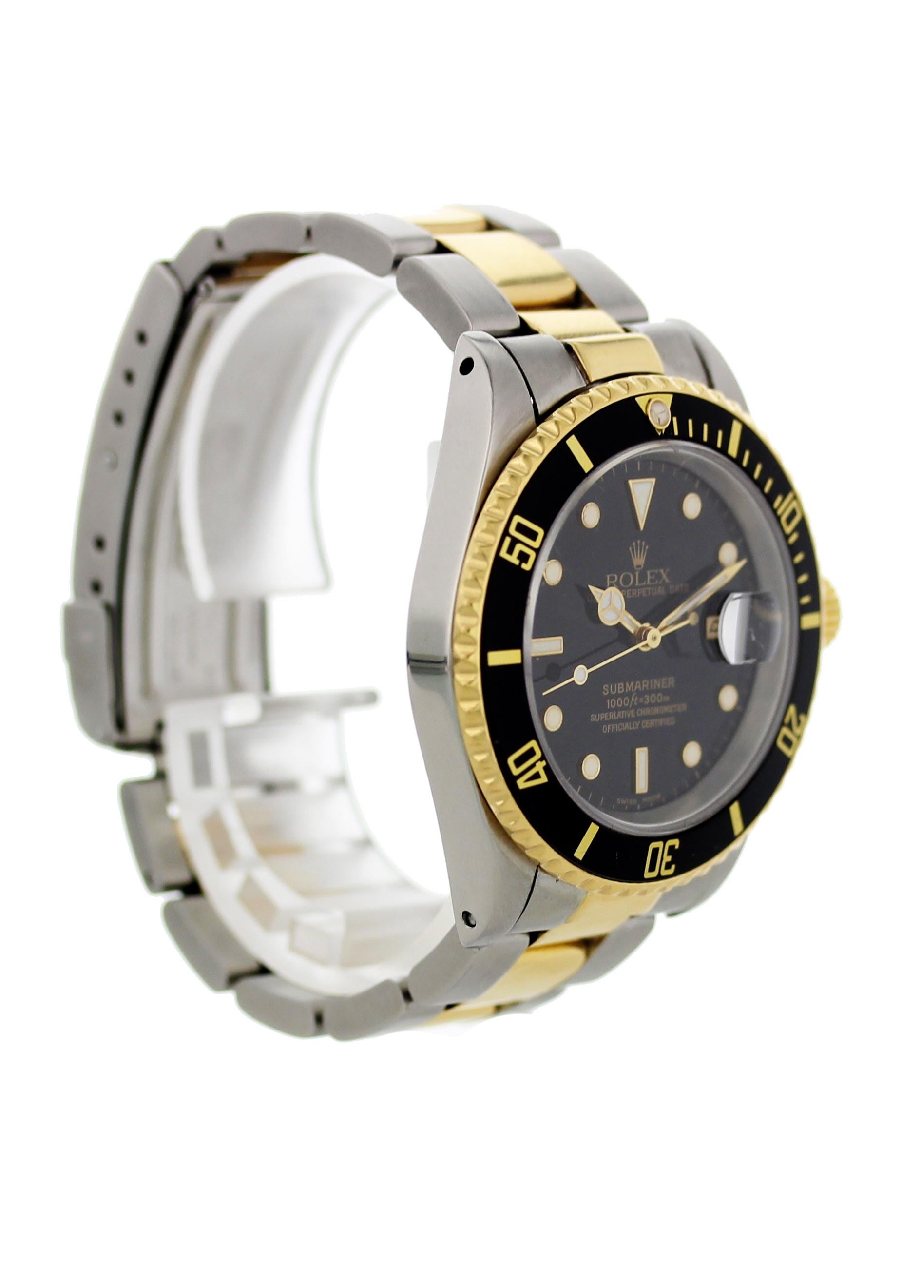 Rolex Oyster Perpetual Submariner Date 18 Karat 16613 Men’s Watch In Excellent Condition For Sale In New York, NY