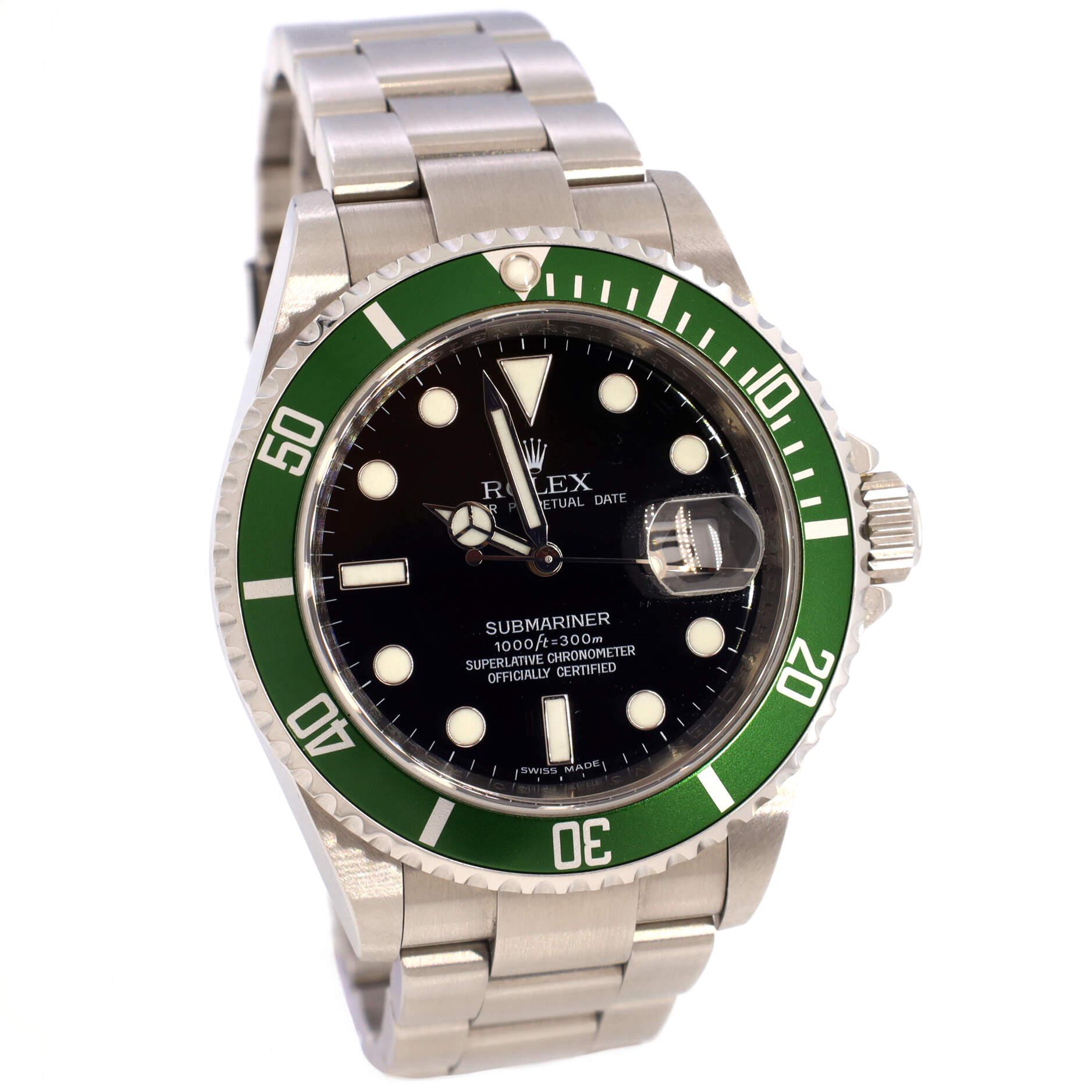 Rolex Oyster Perpetual Submariner Kermit Date Automatic Watch Stainless Steel 40 In Good Condition In New York, NY