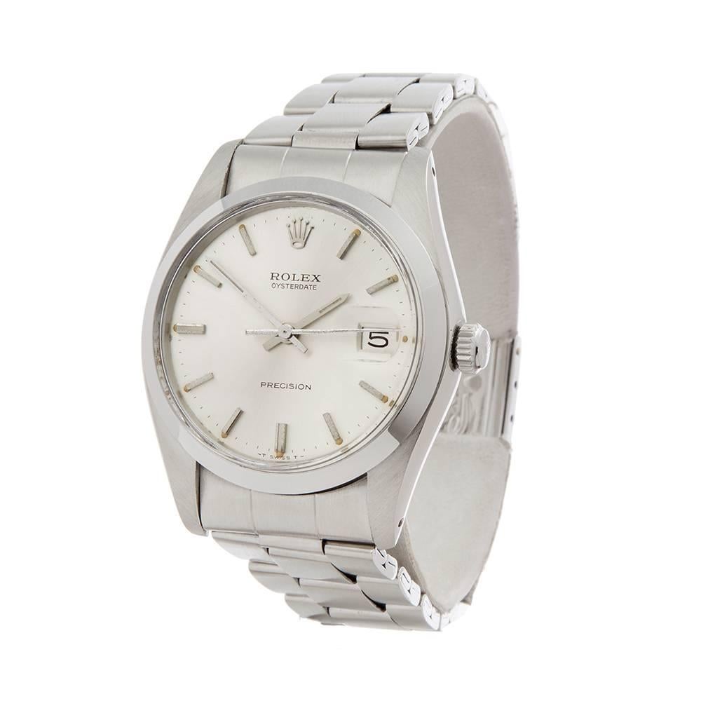 Ref: W5020
Manufacturer: Rolex
Model: Oysterdate
Model Ref: 6694
Age: 
Gender: Unisex
Complete With: Xupes Presenation Pouch
Dial: Silver Baton
Glass: Plexiglass
Movement: Automatic
Water Resistance: Not Recommended for Use in Water
Case: Stainless