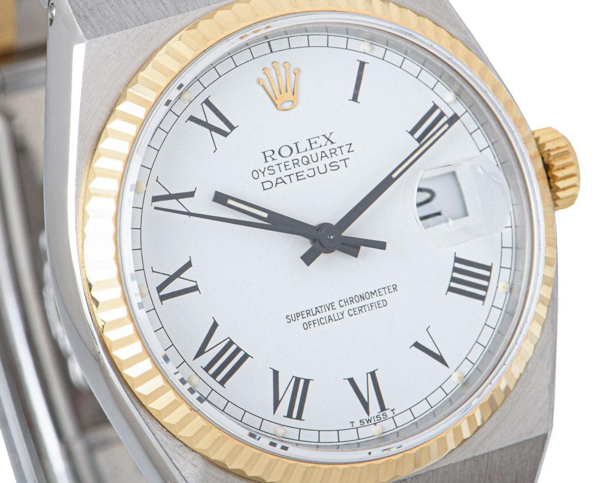 Rolex Oysterquartz Datejust Gents Stainless Steel and 18 Karat Gold Silver Dial In Excellent Condition In London, GB