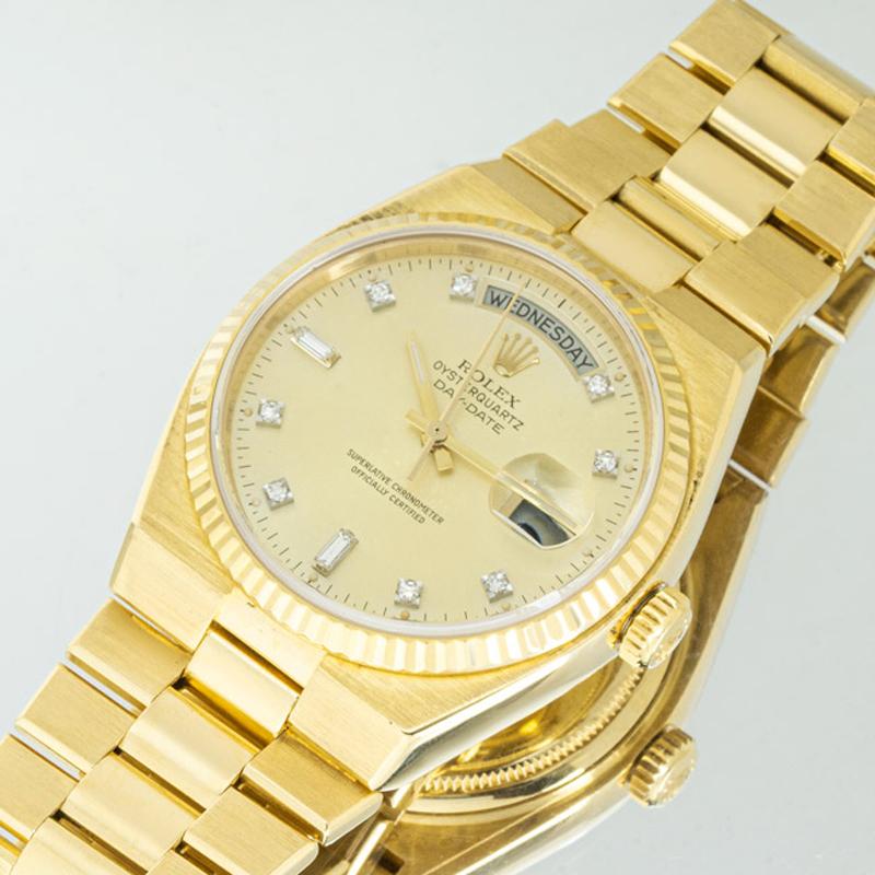Rolex Oysterquartz Day-Date Yellow Gold Diamond Dial 19018 In Excellent Condition For Sale In London, GB